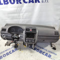 complete dashboard Volkswagen Golf 5 year 2006 (sf19p3)