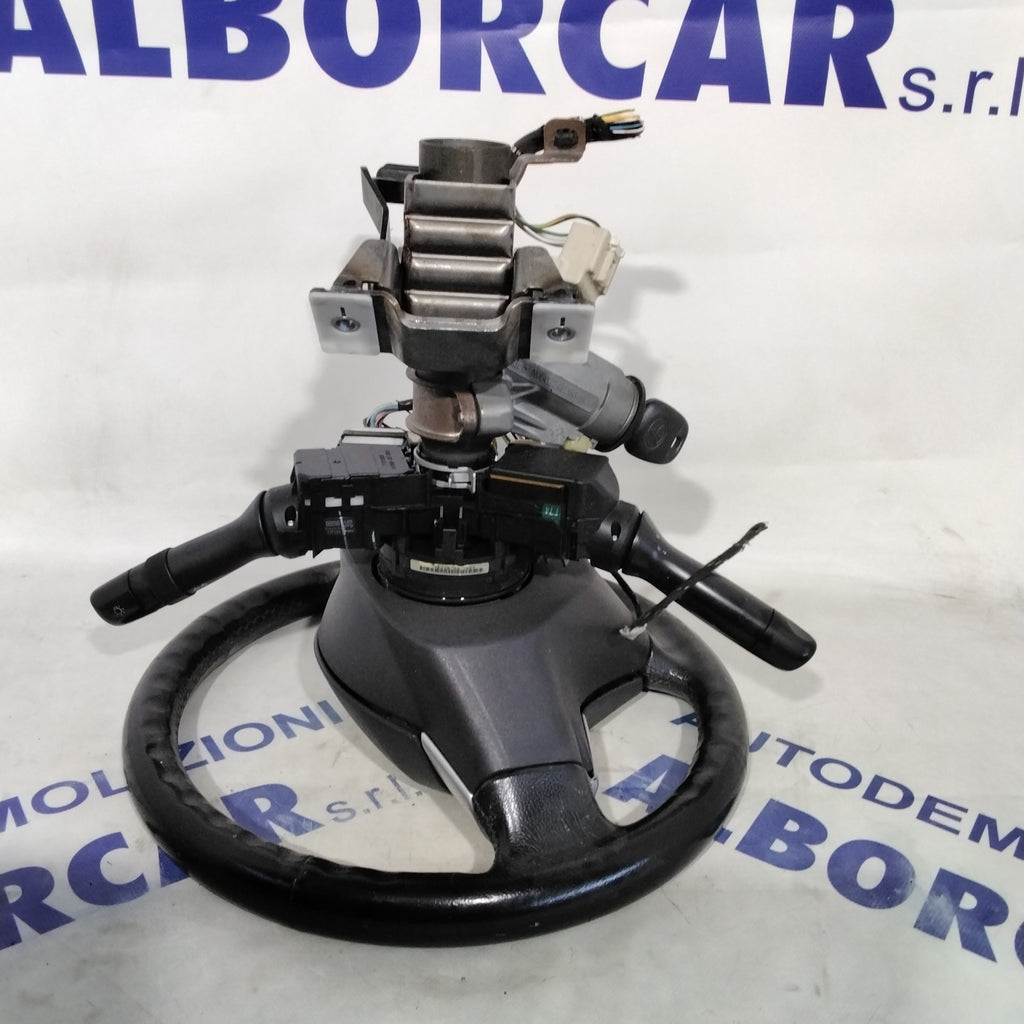 Columna de dirección completa Toyota Yaris año 2006 (3 p)