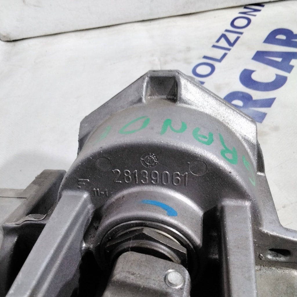 piantone sterzo fiat grande punto 1.3 multijet anno 2006 codice:28139061