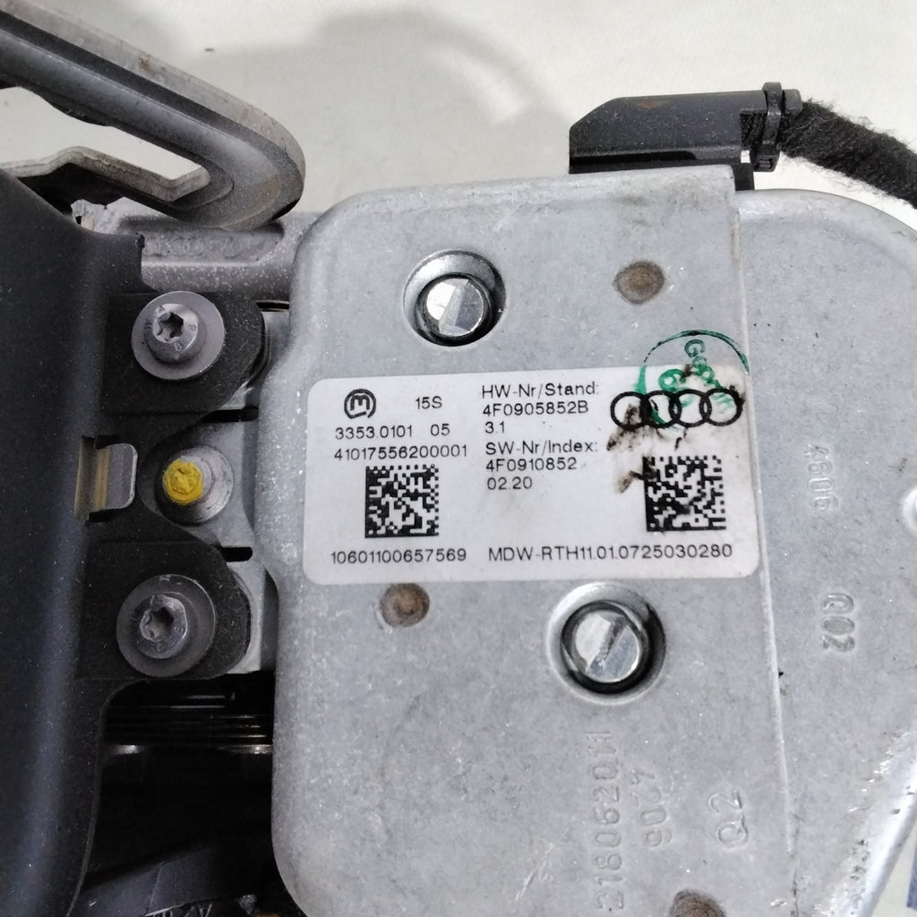 Columna de dirección Audi A6 año 2006 (2p)