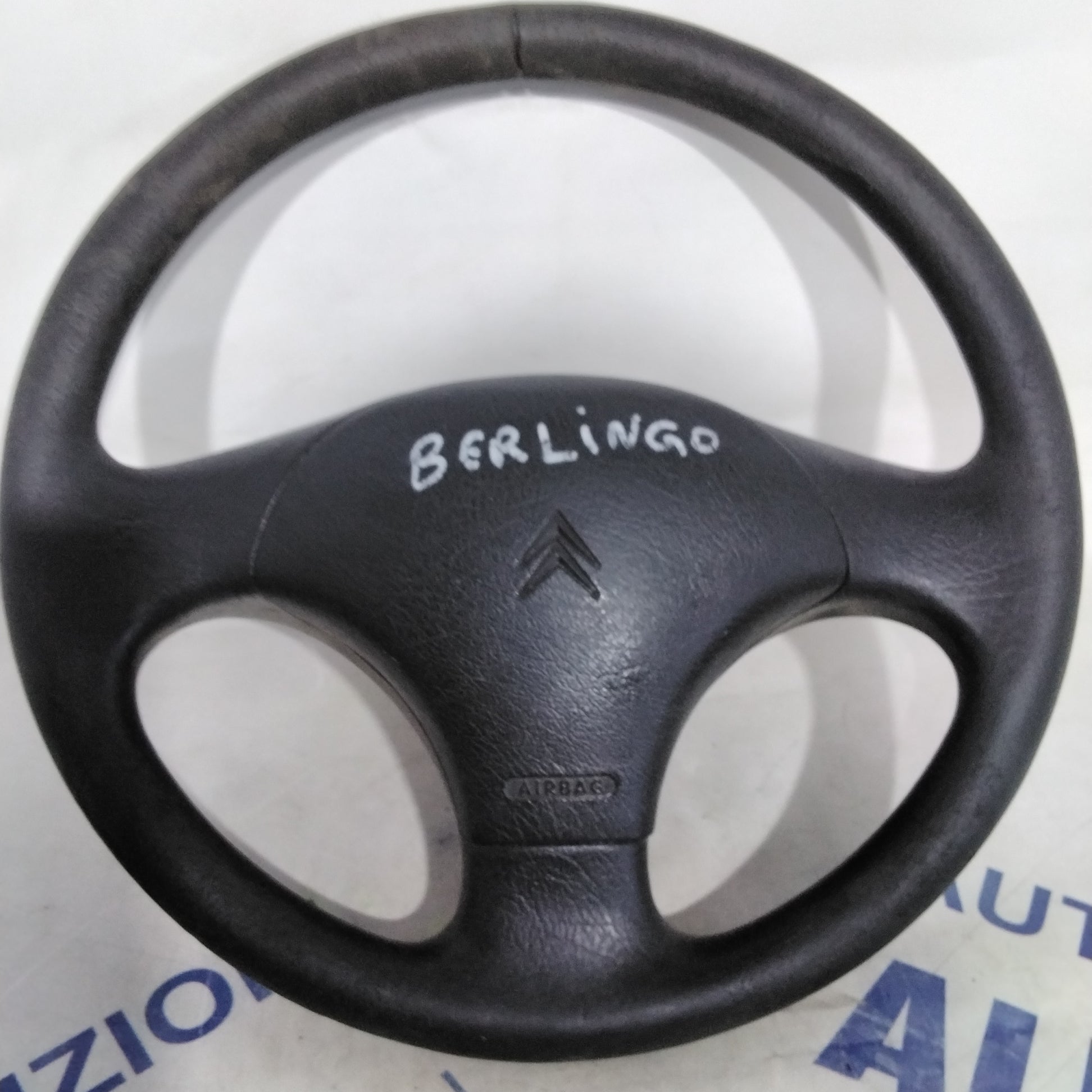 Steering wheel with airbag Citroen Berlingo year 2001 (3-door)
