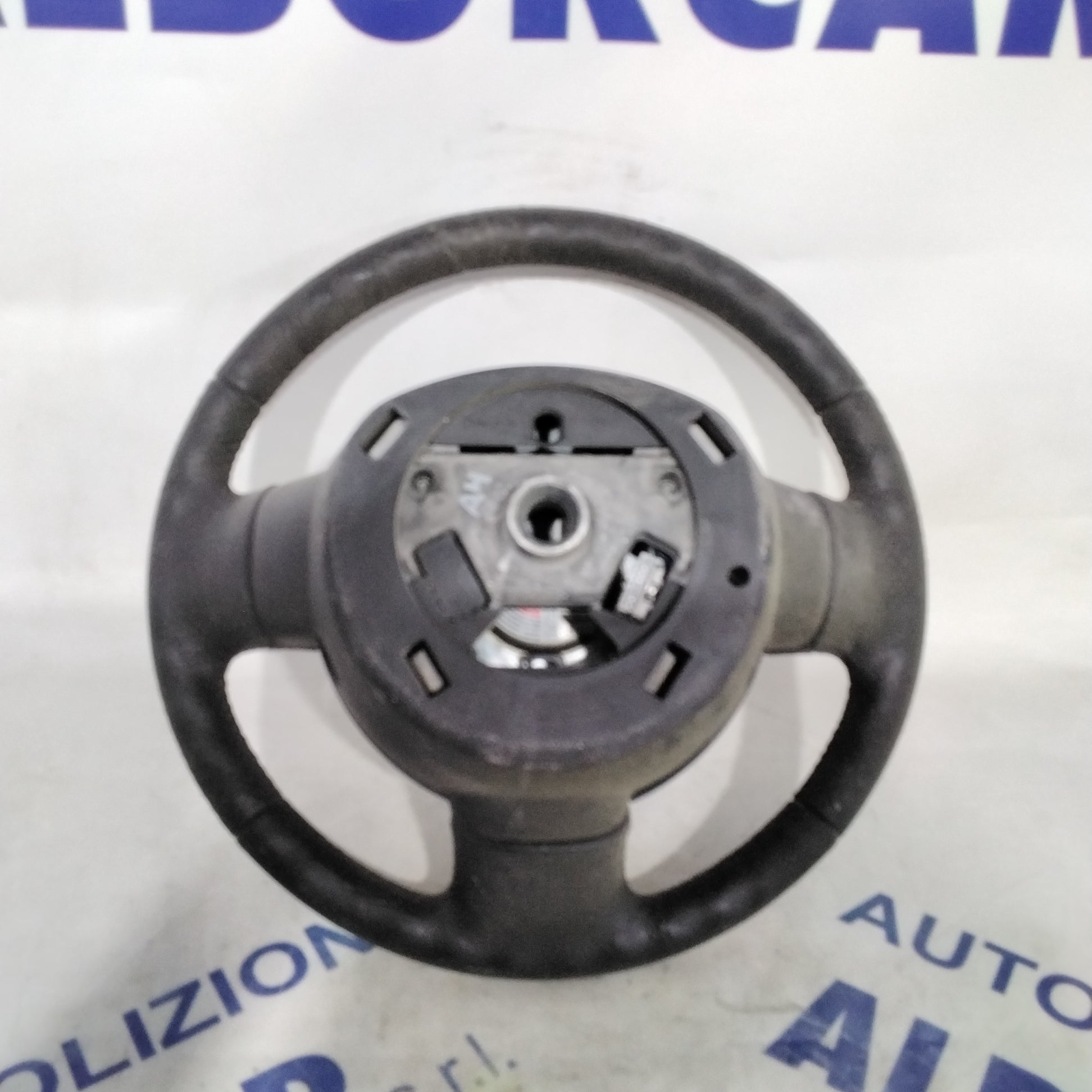 Steering wheel with airbag Nissan Micra year 2005 (3-door)