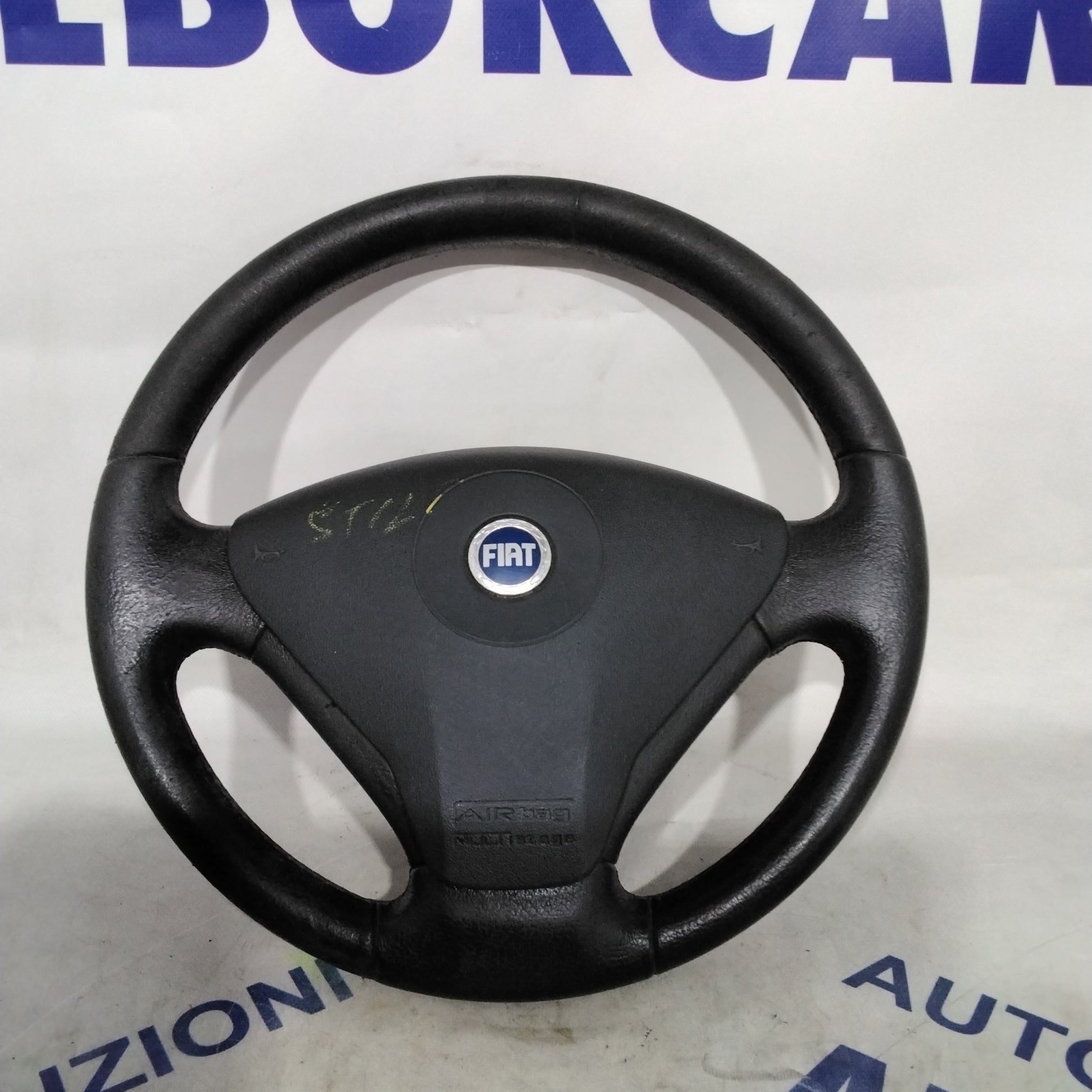 Steering wheel with airbag Fiat Stilo year 2005 (3-door)