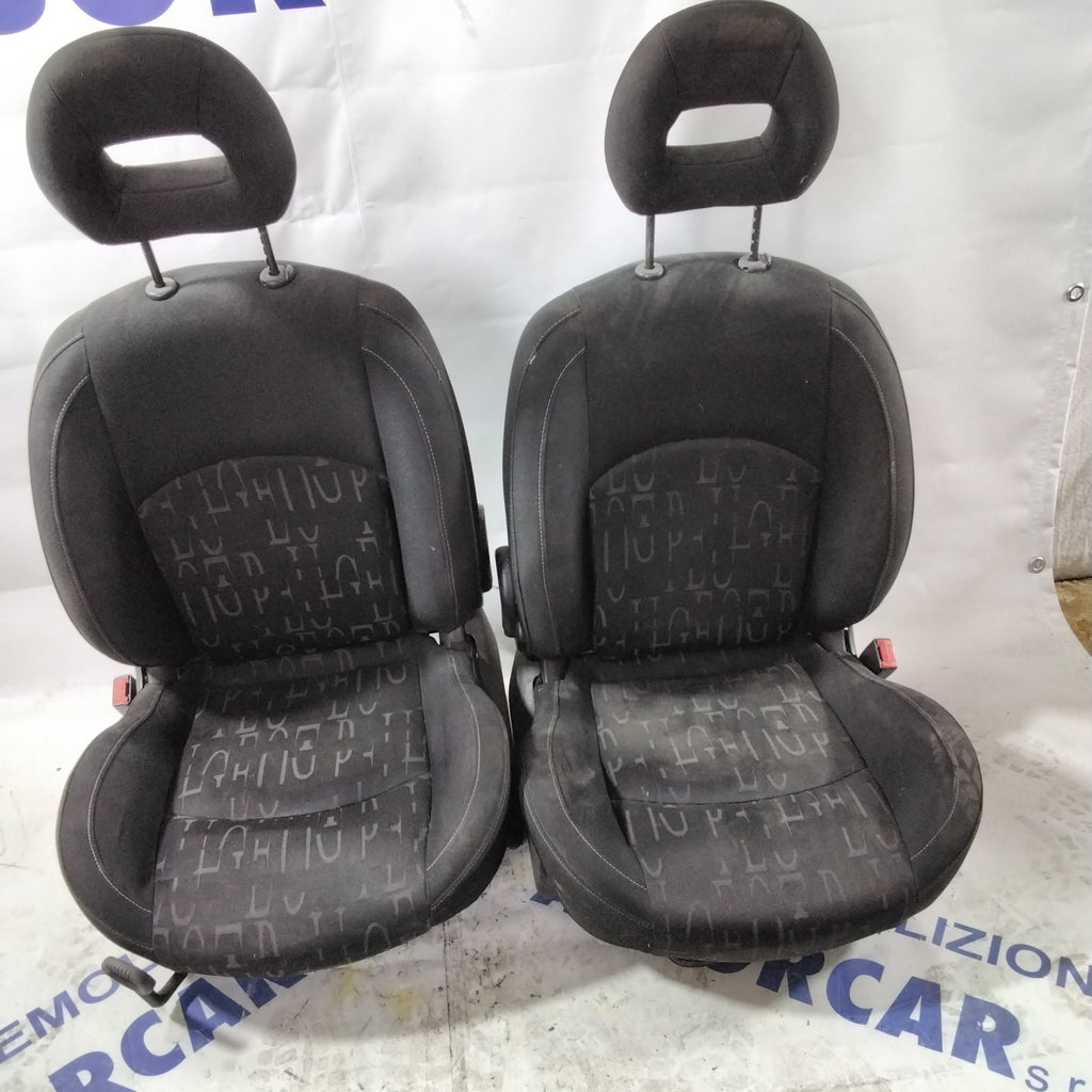Upholstery Peugeot 206 3-door year 2003