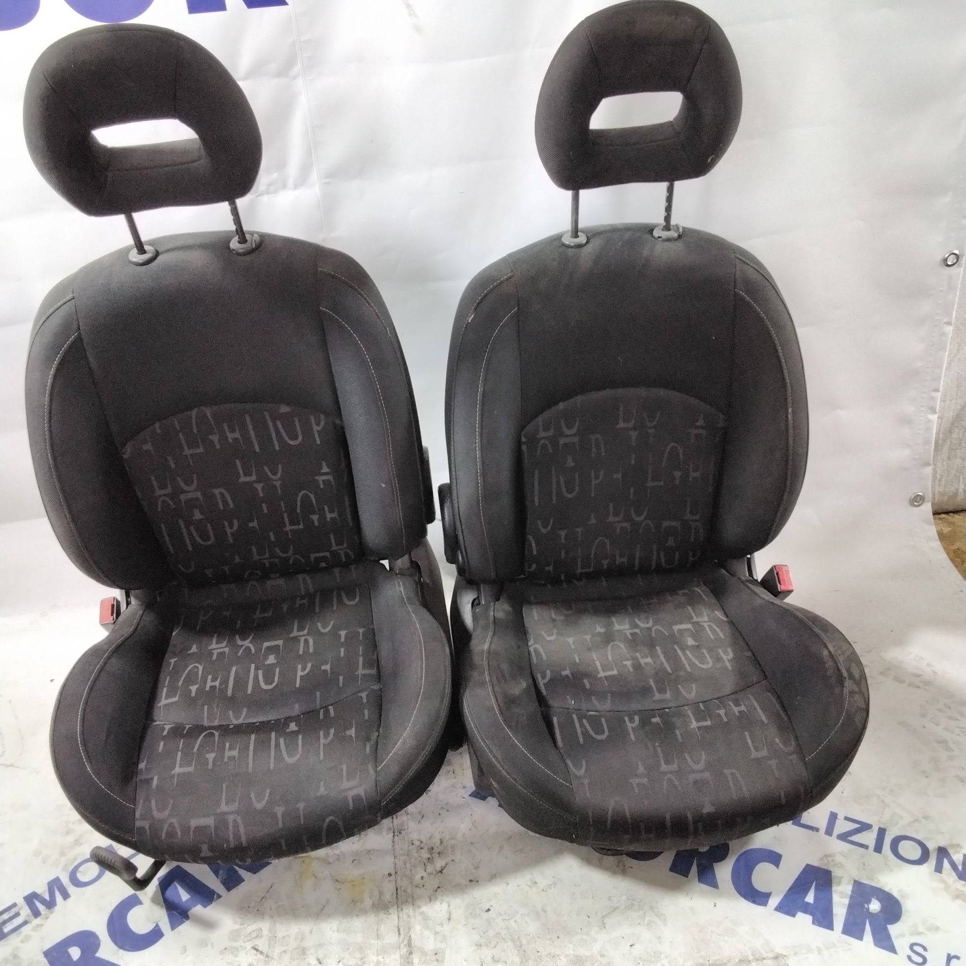Upholstery Peugeot 206 3-door year 2003