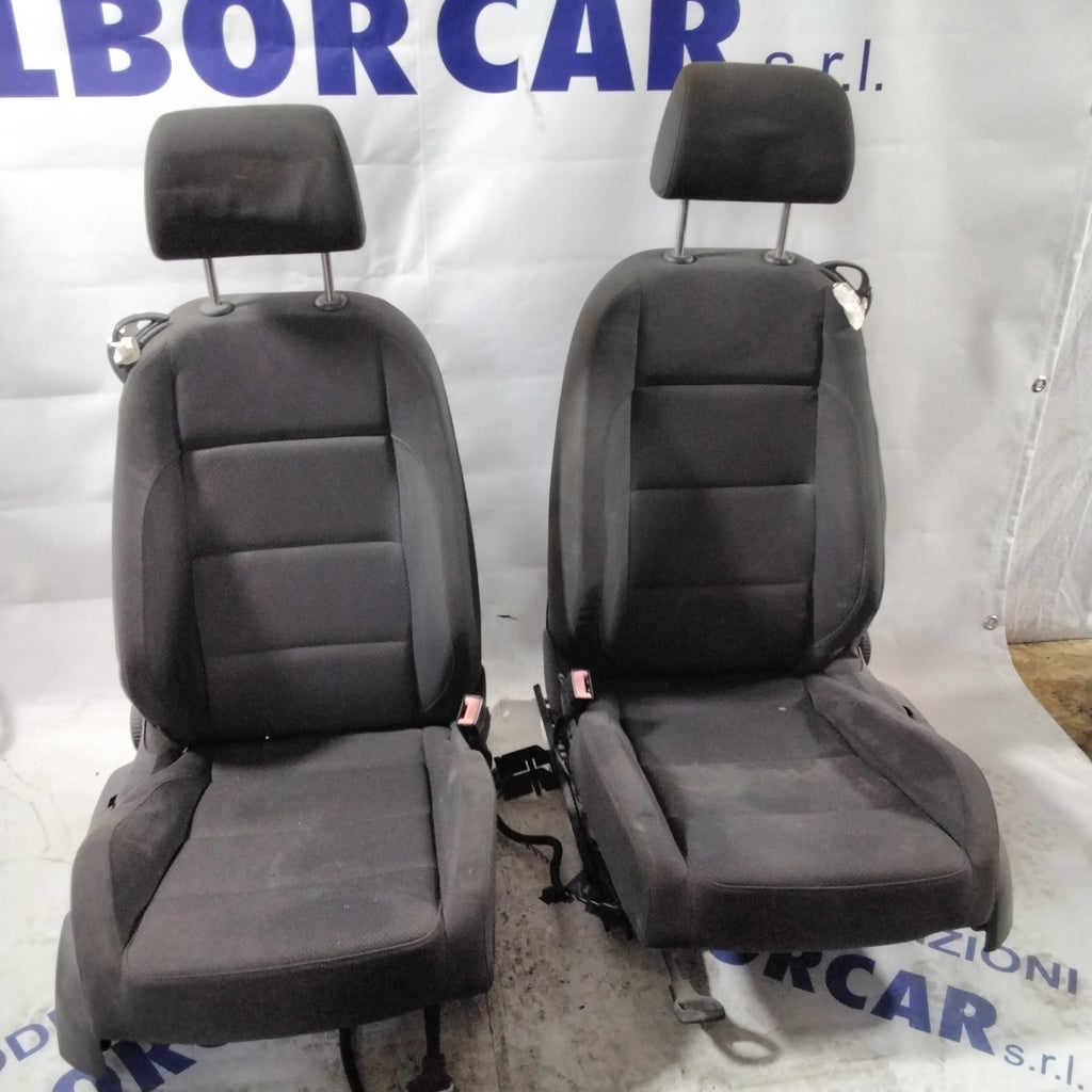 Tappezzeria volkswagen golf 5 3 porte anno 2006