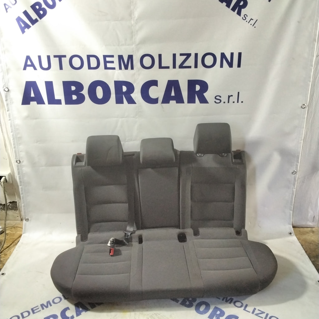 Upholstery Golf 5 year 2006 5-door