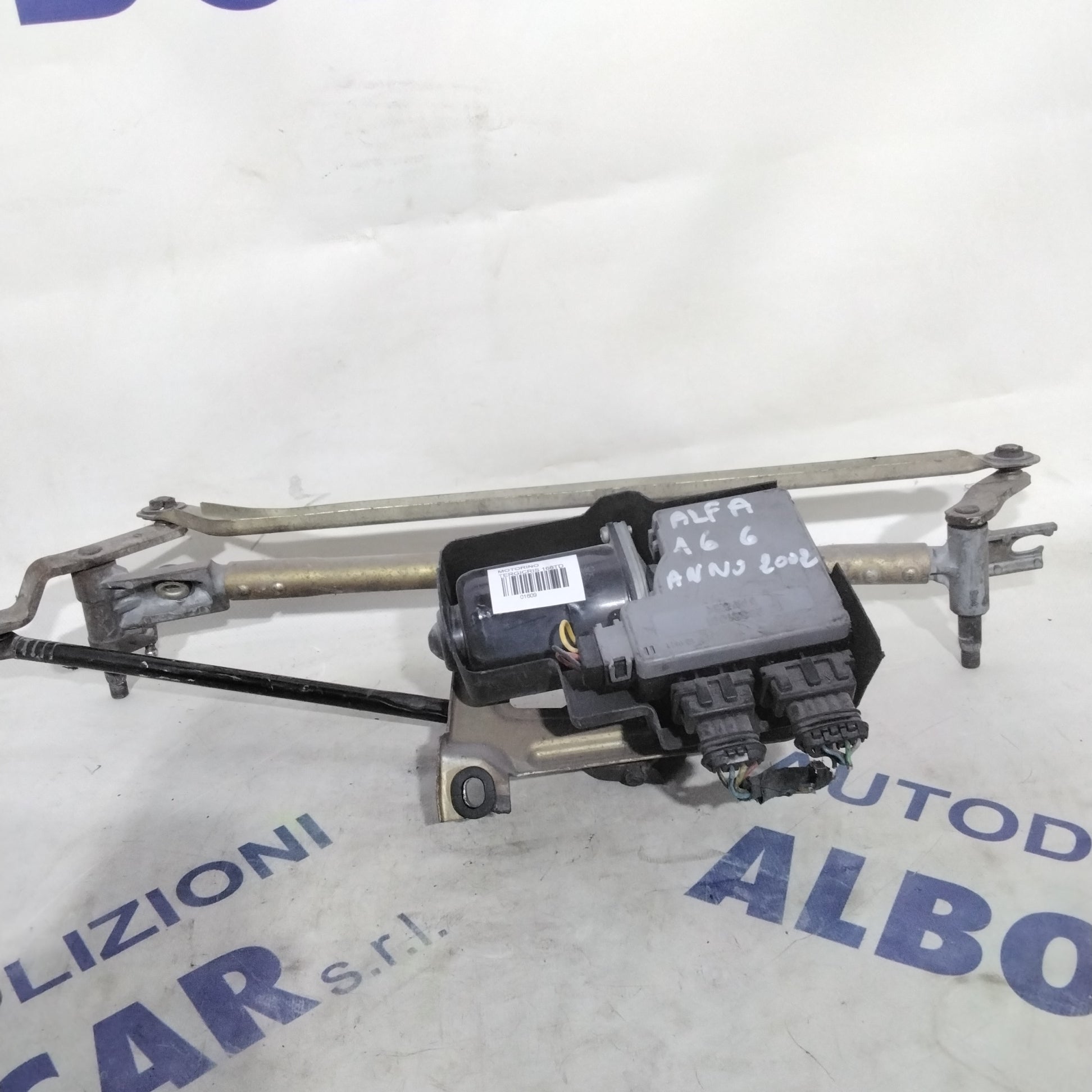 Alfa Romeo 166 2002 front wiper motor code:23001001(2p)