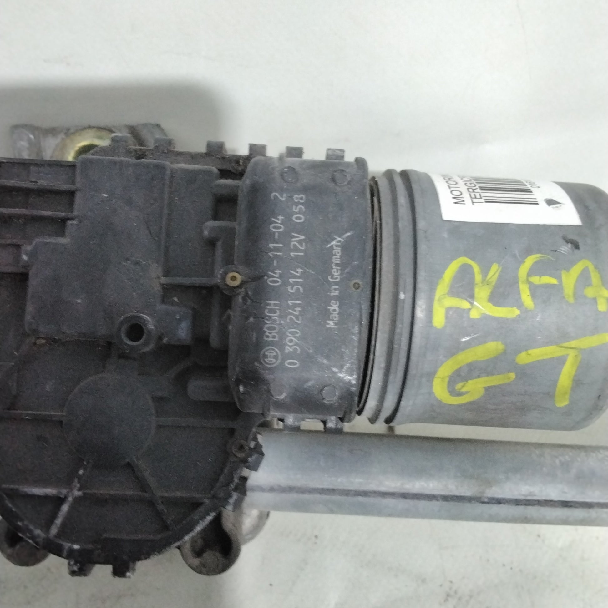 Front Wiper Motor Alfa Romeo GT year 2003 code: 0390241514 (2p)