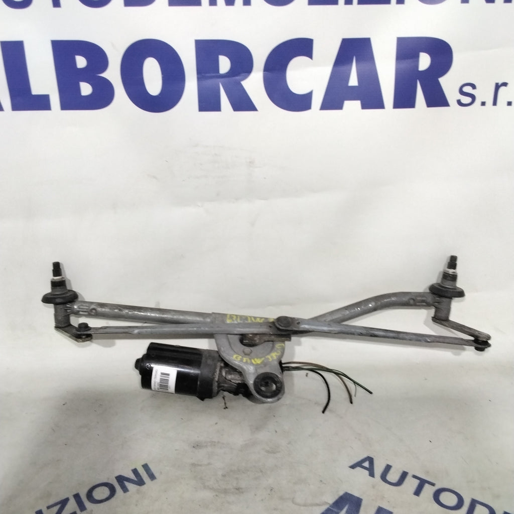Motorino  Tergicristallo Anteriore BMW 3 serie 320 diesel anno :2004 codice:0390241355(2p)
