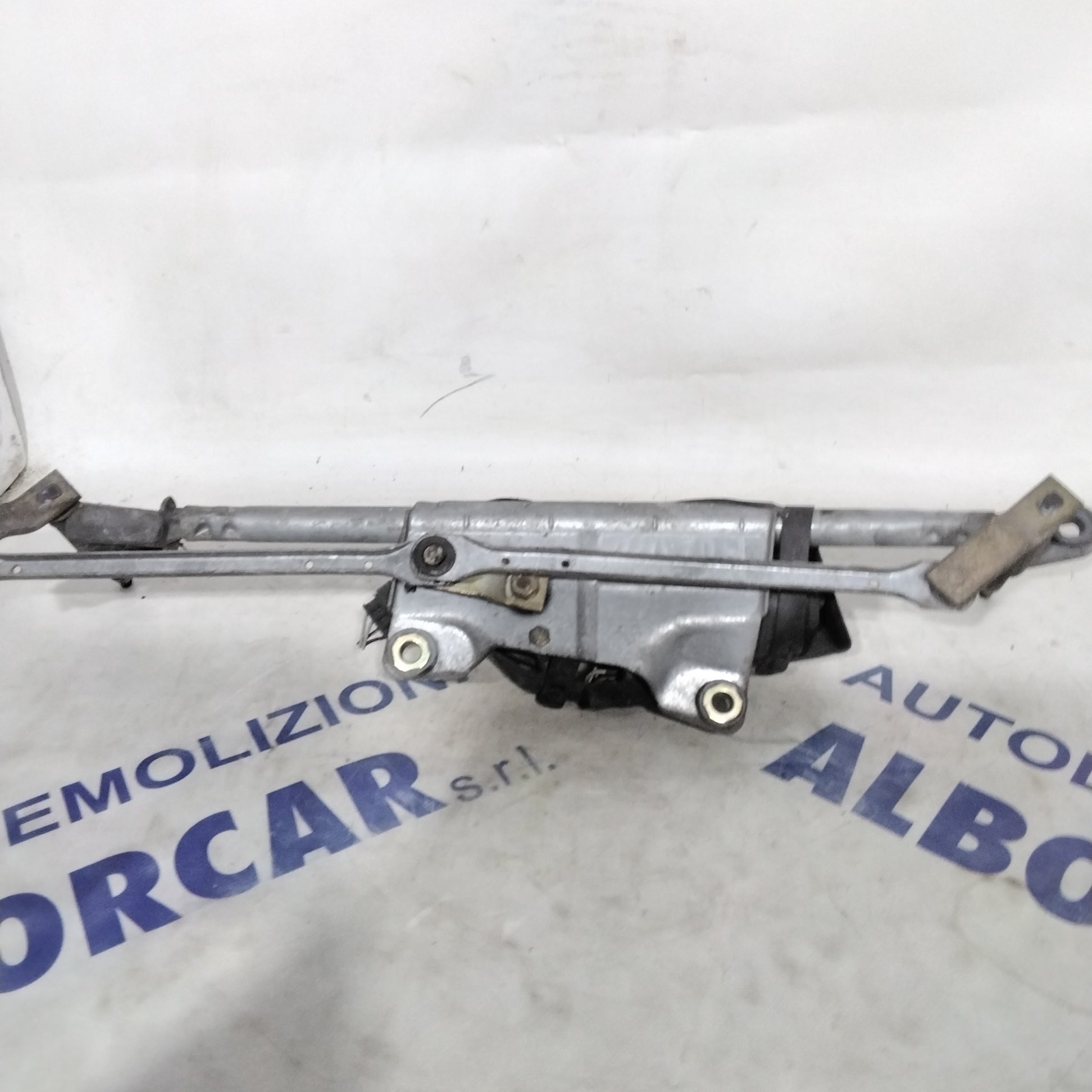 front windshield wiper motor Fiat Multipla year 2002