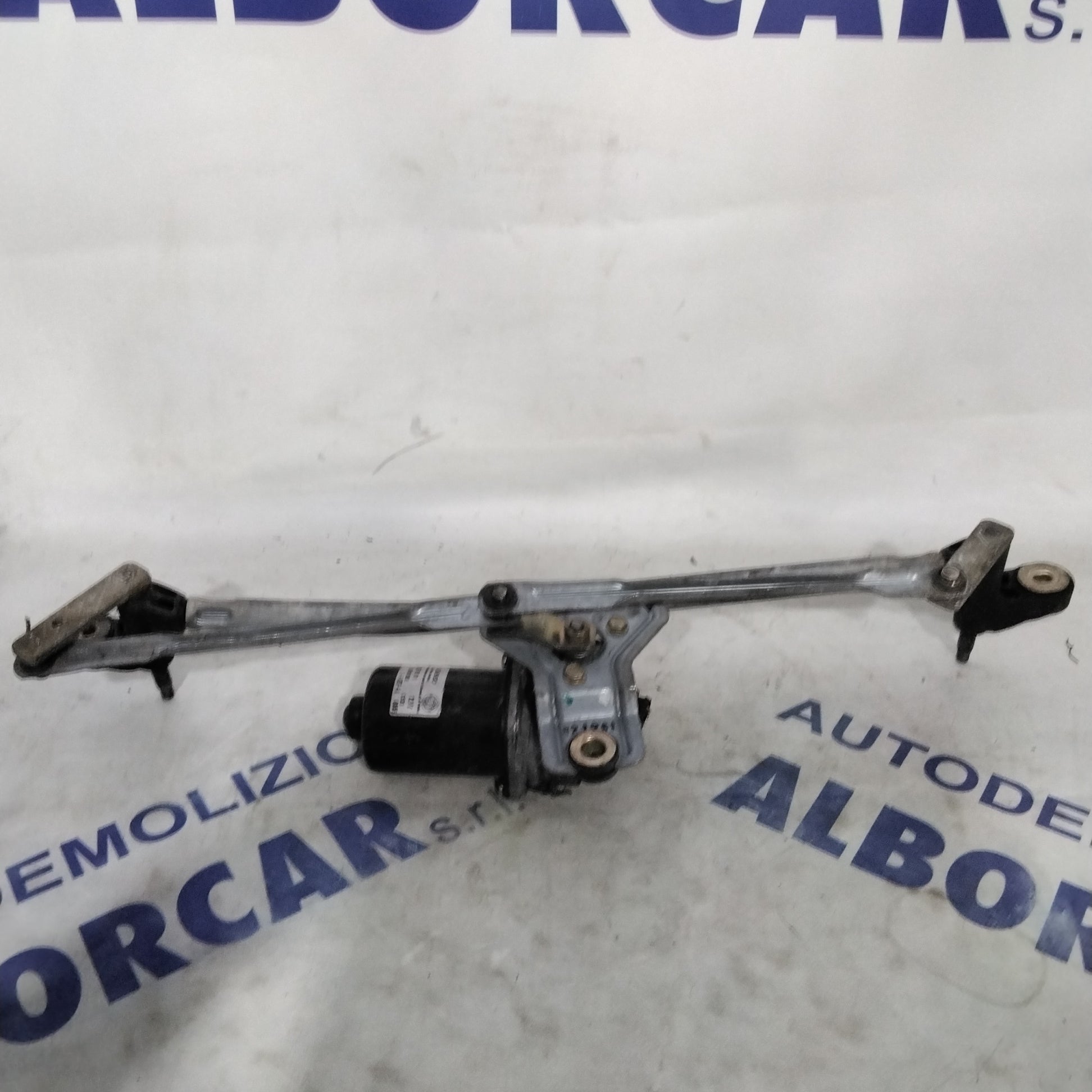 Front Wiper Motor Fiat Stilo year 2005 code: 60511006 (2p)