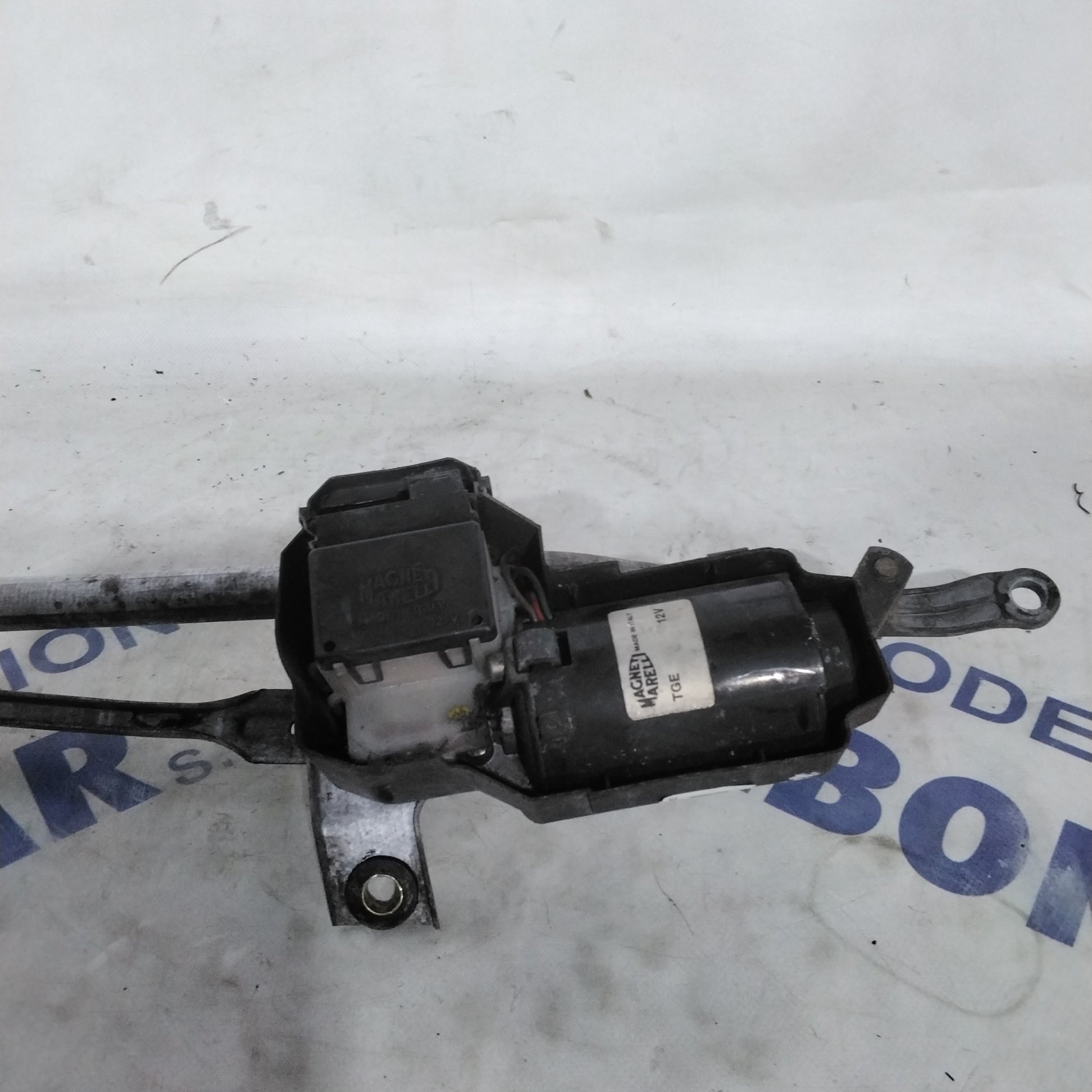 Front Wiper Motor Fiat Punto first series year 1998 (2-door)