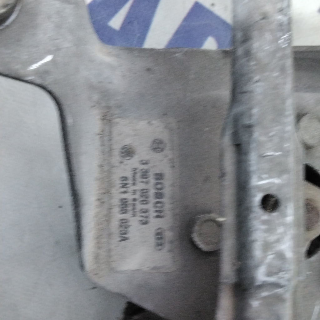 front wiper motor volkswagen polo year 1998 code:3397020373(2p)