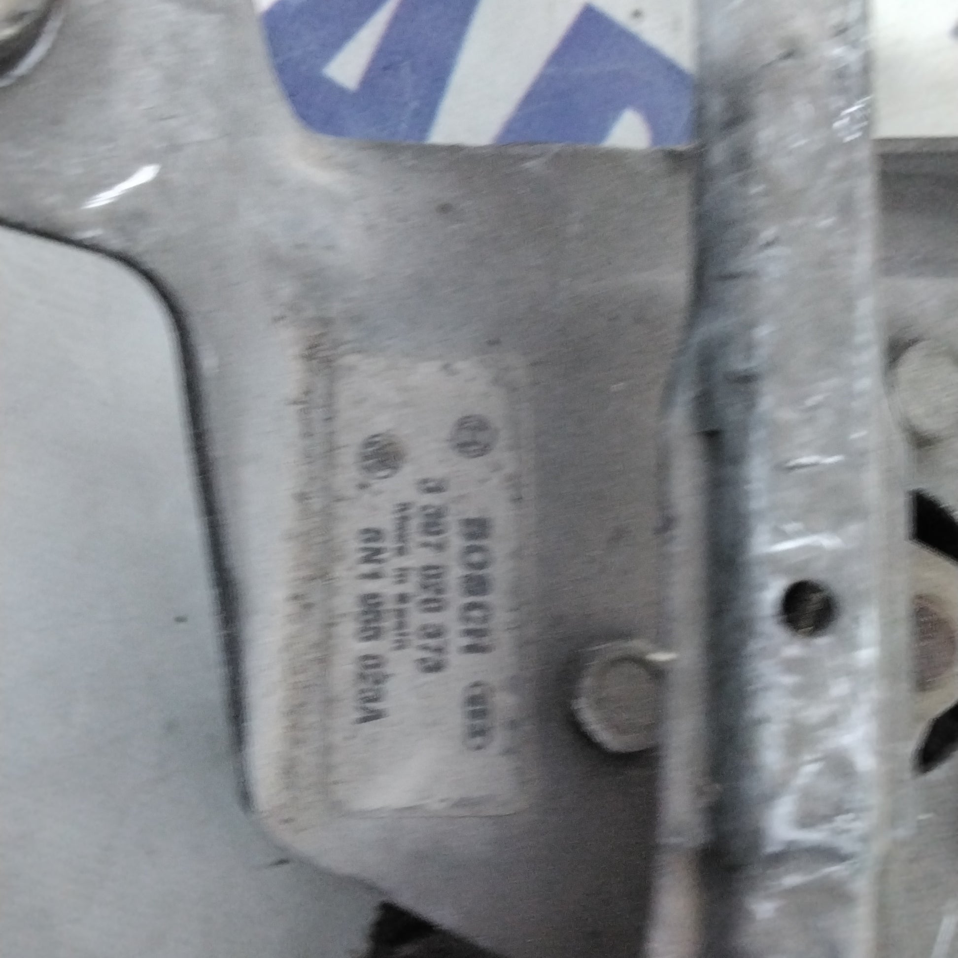front wiper motor volkswagen polo year 1998 code:3397020373(2p)