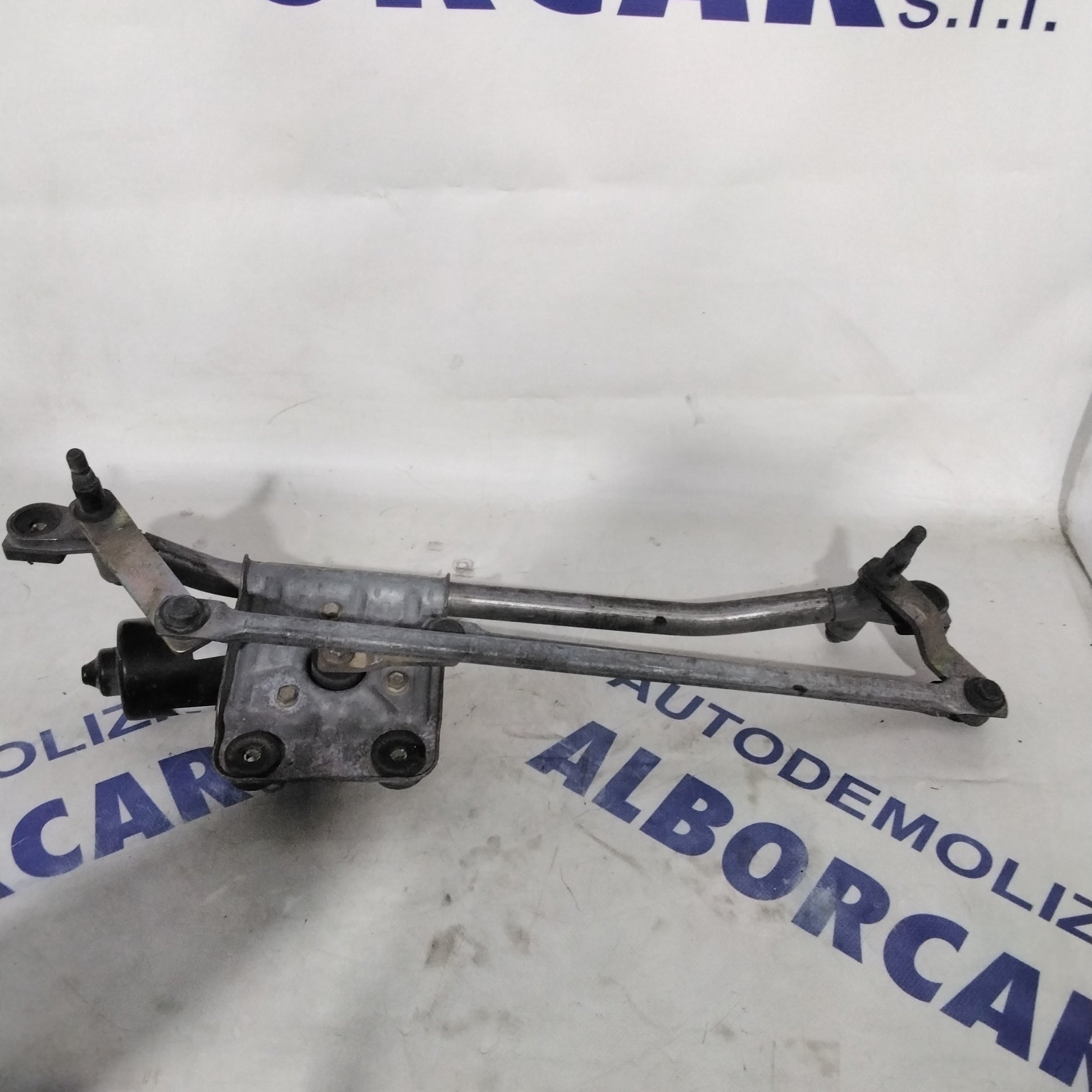 Front Wiper Motor ford mondeo year 2000 code:93BG17624AB(2P)