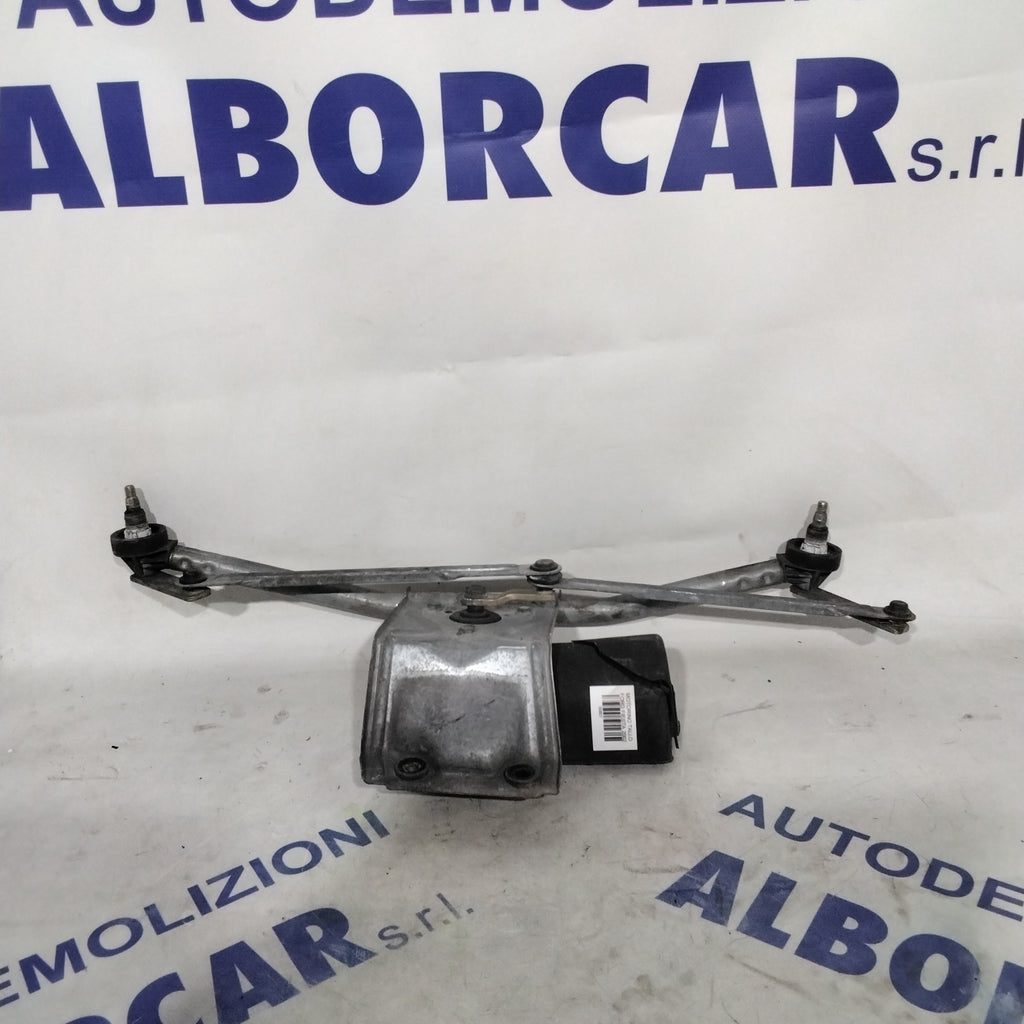 front wiper motor Ford Fiesta year 2002 code:0390241306(2p)