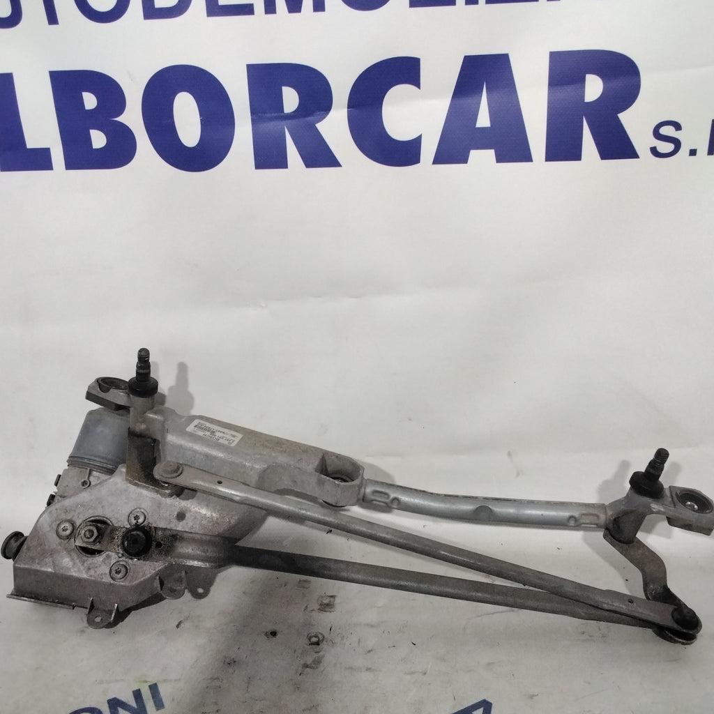 Front Wiper Motor Ford Fiesta year 2014 code:0390241574(2p)