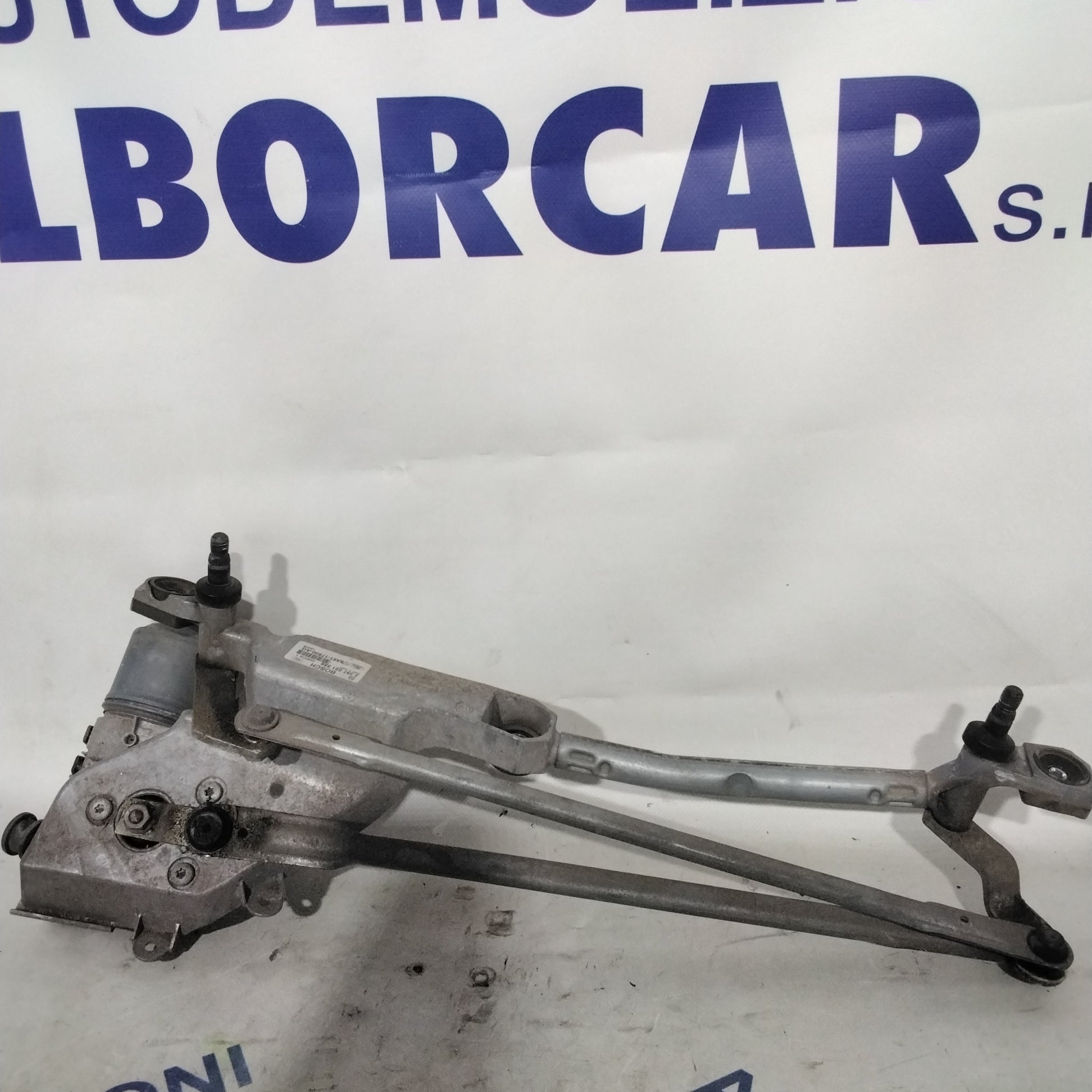Front Wiper Motor Ford Fiesta year 2014 code:0390241574(2p)