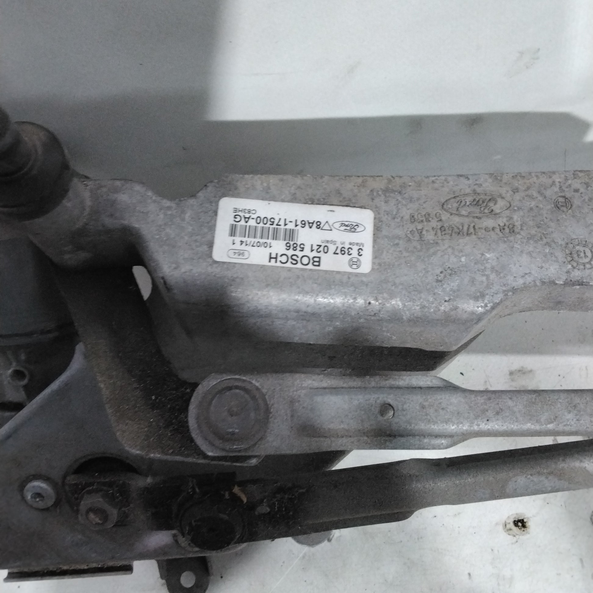 Front Wiper Motor Ford Fiesta year 2014 code:0390241574(2p)