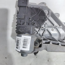 Carica l&#39;immagine nel visualizzatore di Gallery, Motorino  Tergicristallo Anteriore ford fiesta anno 2014 codice:0390241574(2p)
