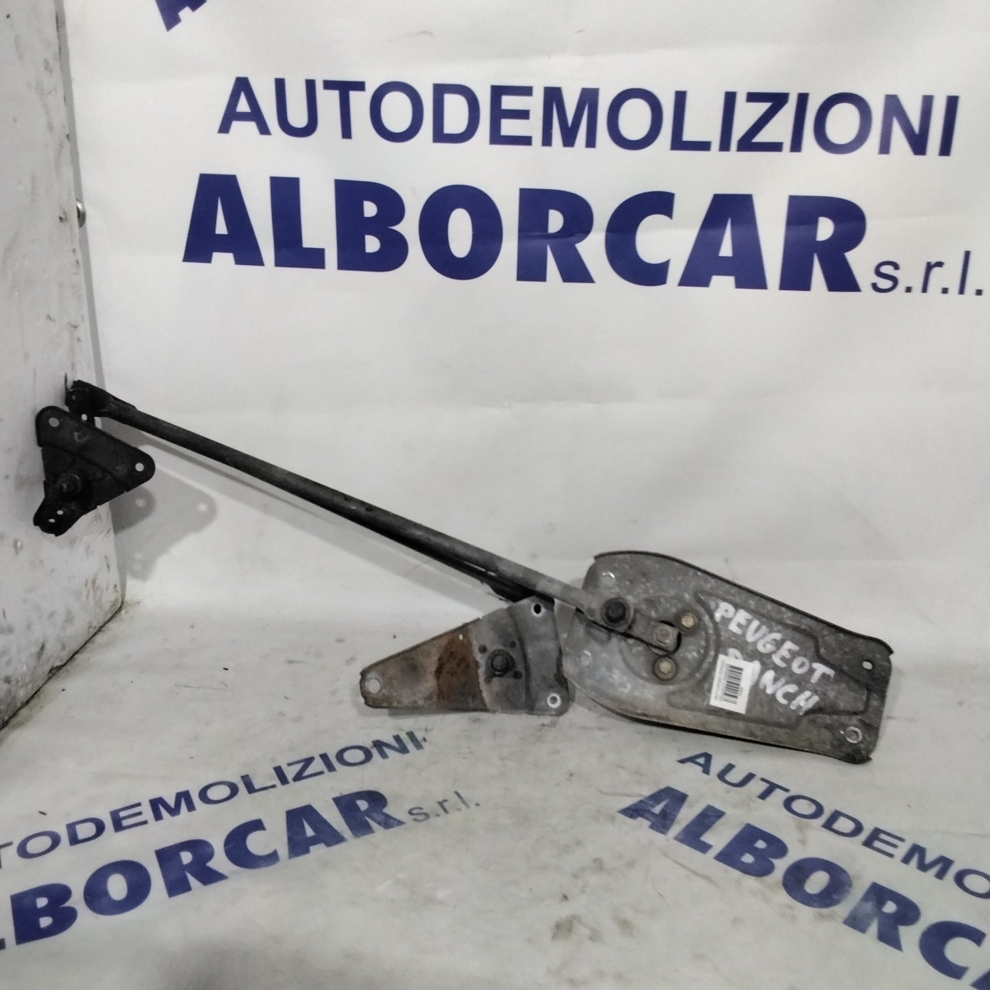 Motor de limpiaparabrisas delantero Peugeot Partner/Ranch/Citroën Berlingo año 2001 código: 9644210780 (2p)