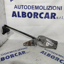 Carica l&#39;immagine nel visualizzatore di Gallery, Motorino  Tergicristallo Anteriore peugeot partner/ranch /citroen berlingo anno 2001 codice:9644210780(2p)
