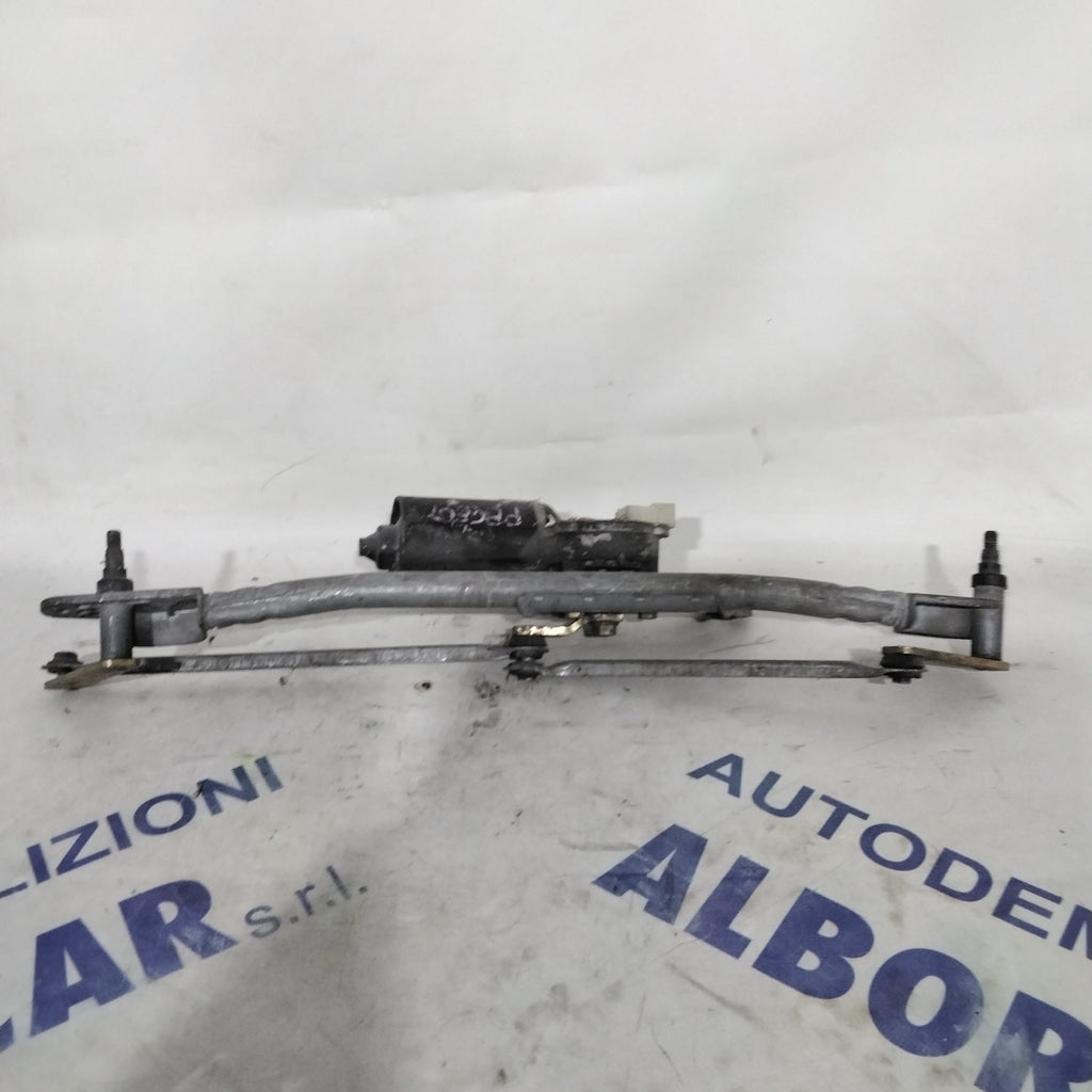 Front Wiper Motor Peugeot 106 year 1997 code:7905562055(2p)