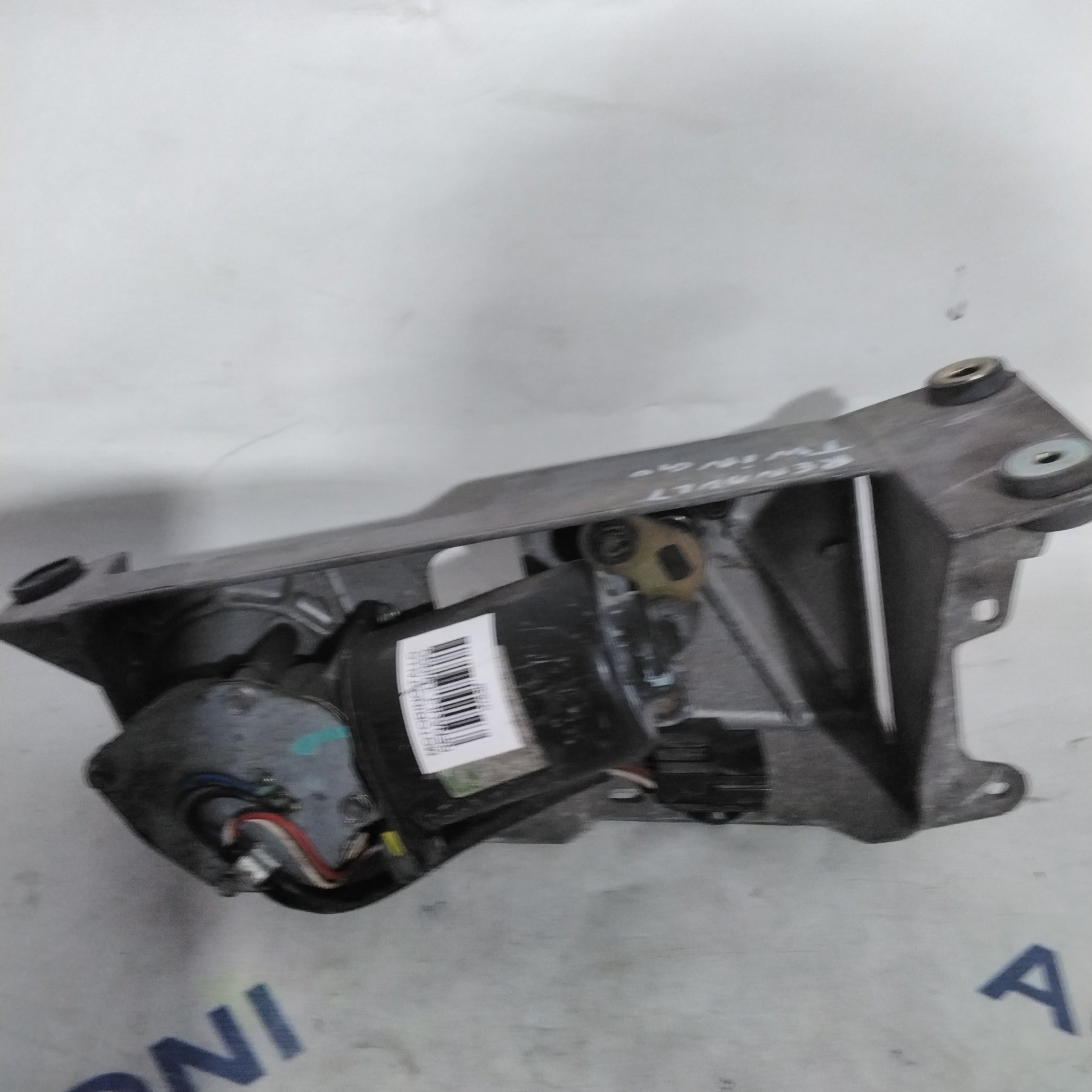 Motorino Tergicristallo Anteriore renault twingo anno 2001 codice:7701659838(2p)