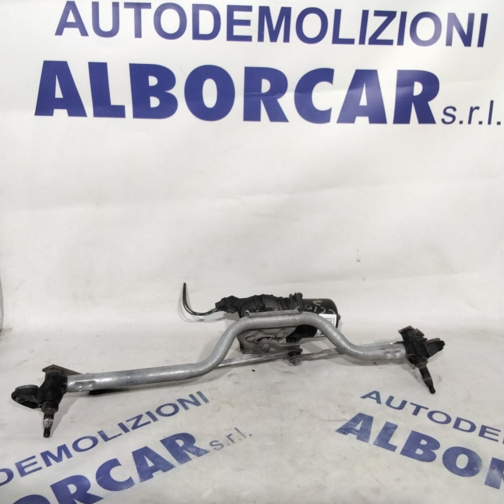 Front Wiper Motor Renault Clio second series year 2000/2004 code: 54508911(2p)