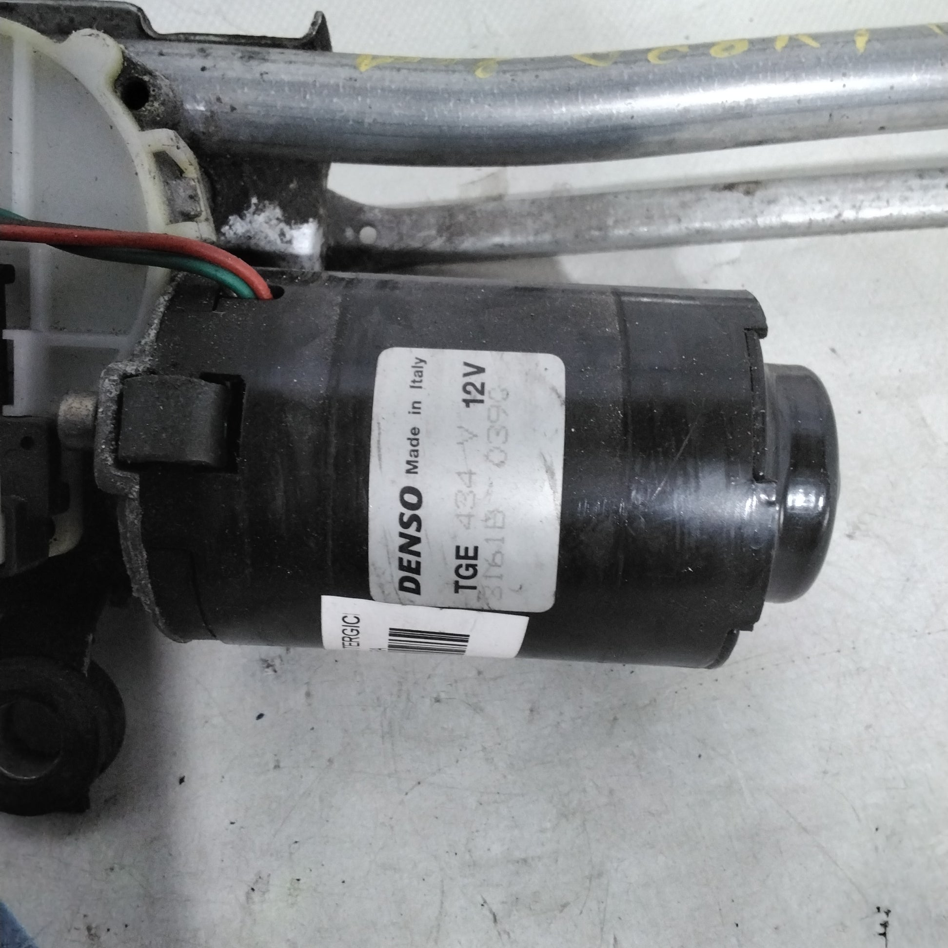 front wiper motor Lancia Lybra year 2001 code: 3161B0390 (2p)