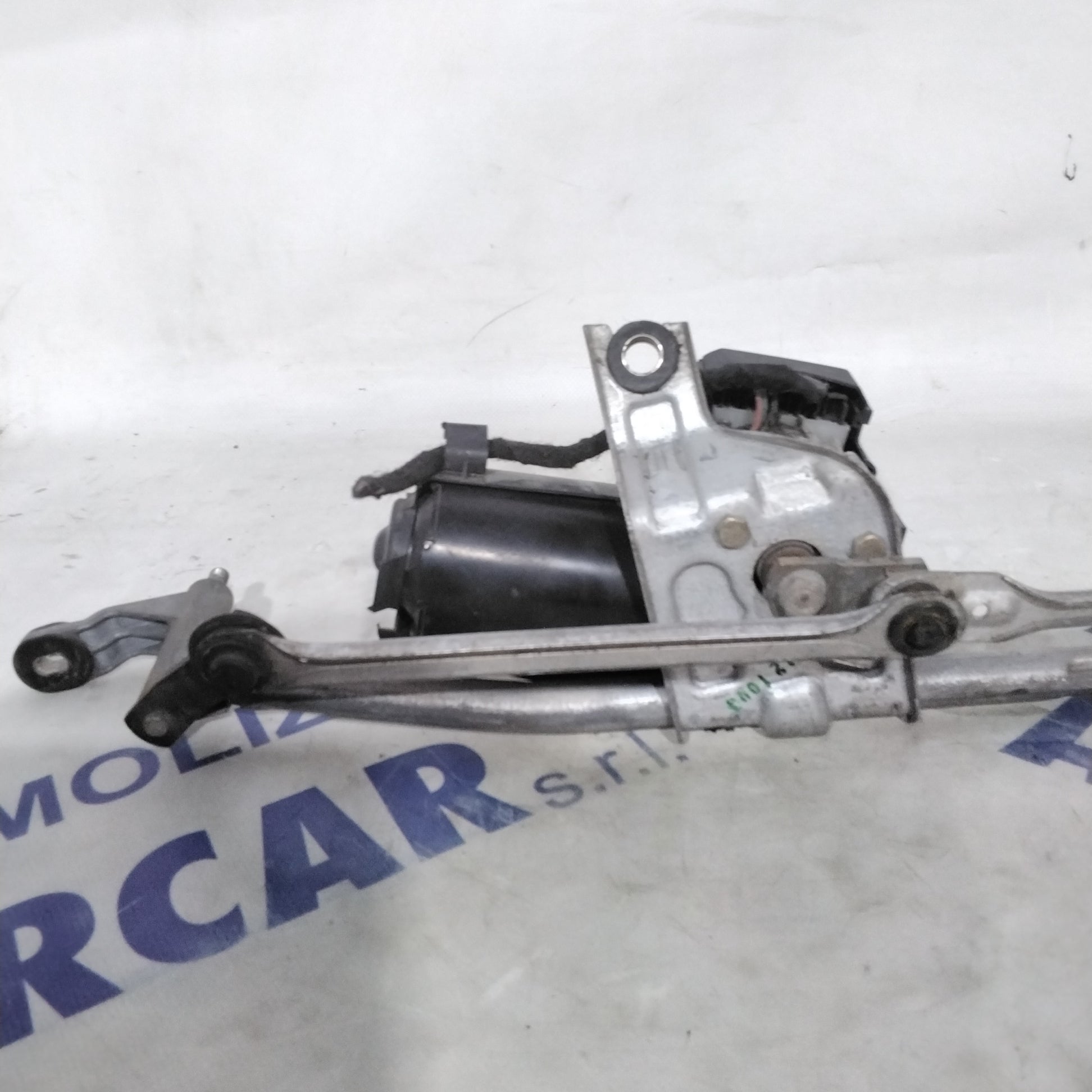 Front Wiper Motor Lancia Y year 2003 code:TGE209A(2p)