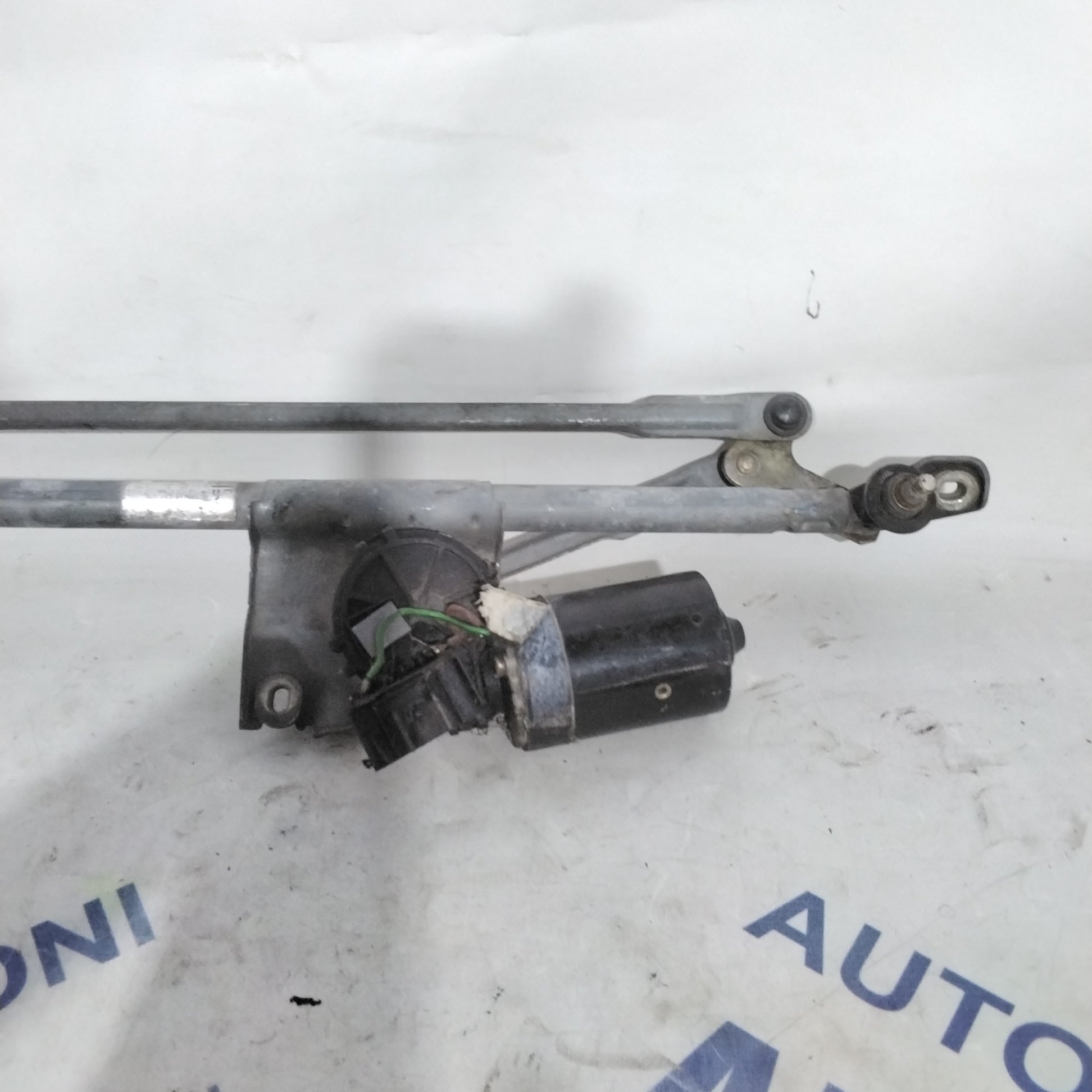 Front Wiper Motor Opel Vectra 2002 code:0390241182(2p)