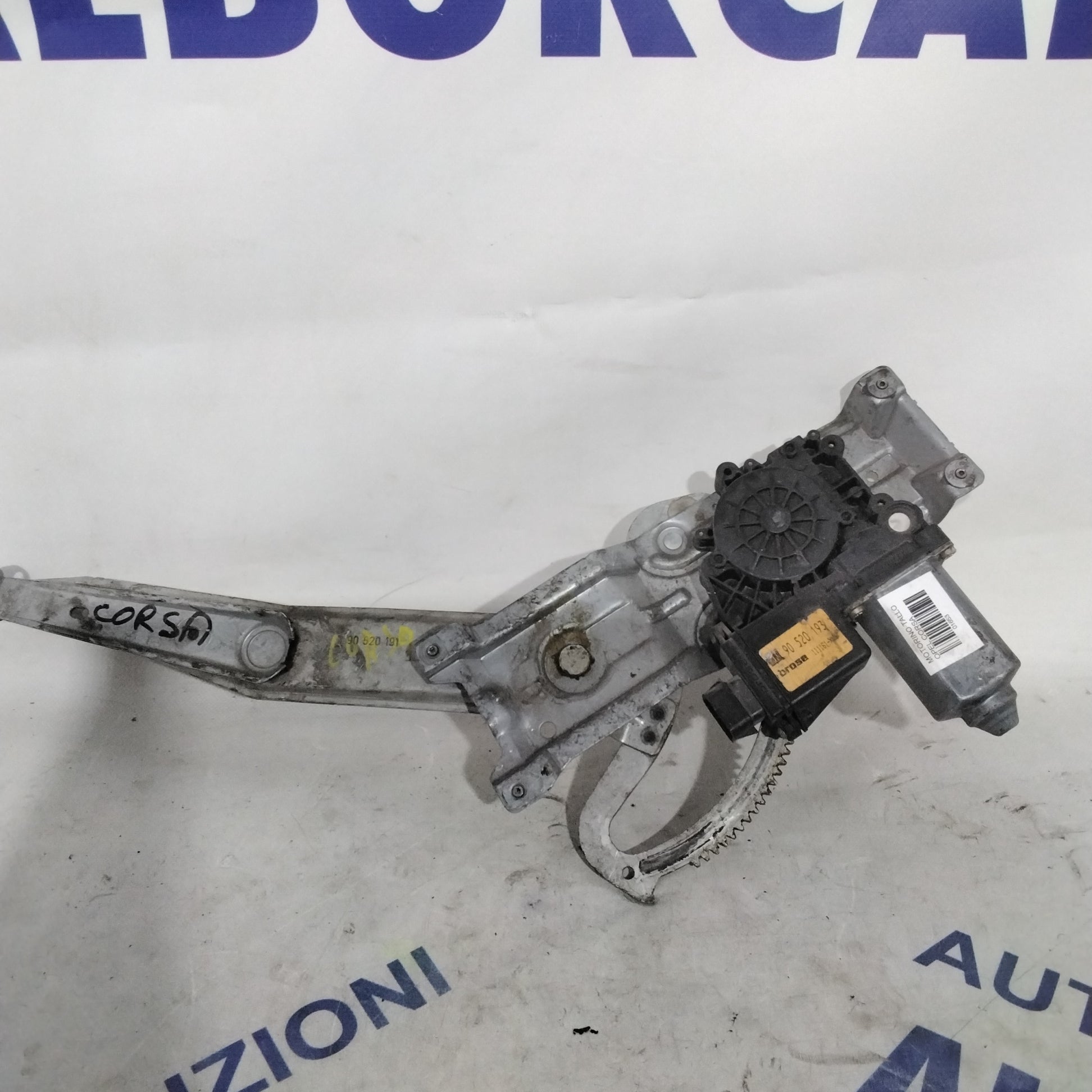 Front Wiper Motor Opel Corsa Year 1998 Code:90520193(2p)