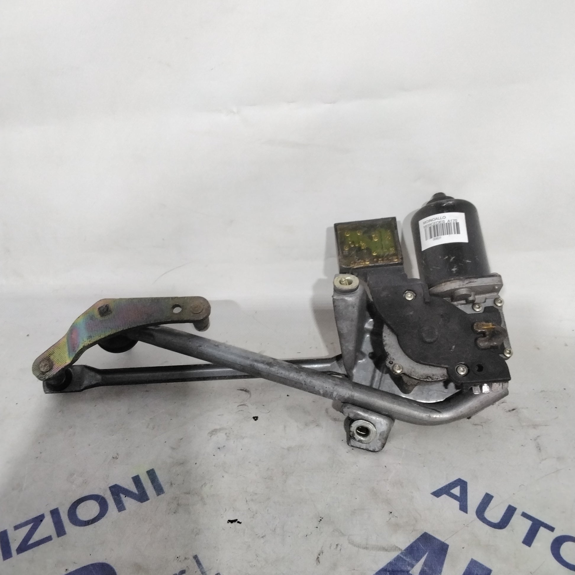 Front Wiper Motor Mercedes A170 Class year 2001 (2-door)
