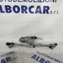 Carica l&#39;immagine nel visualizzatore di Gallery, Motorino Tergicristallo Anteriore mercedes class A anno 2010 codice:0390241533(2p)
