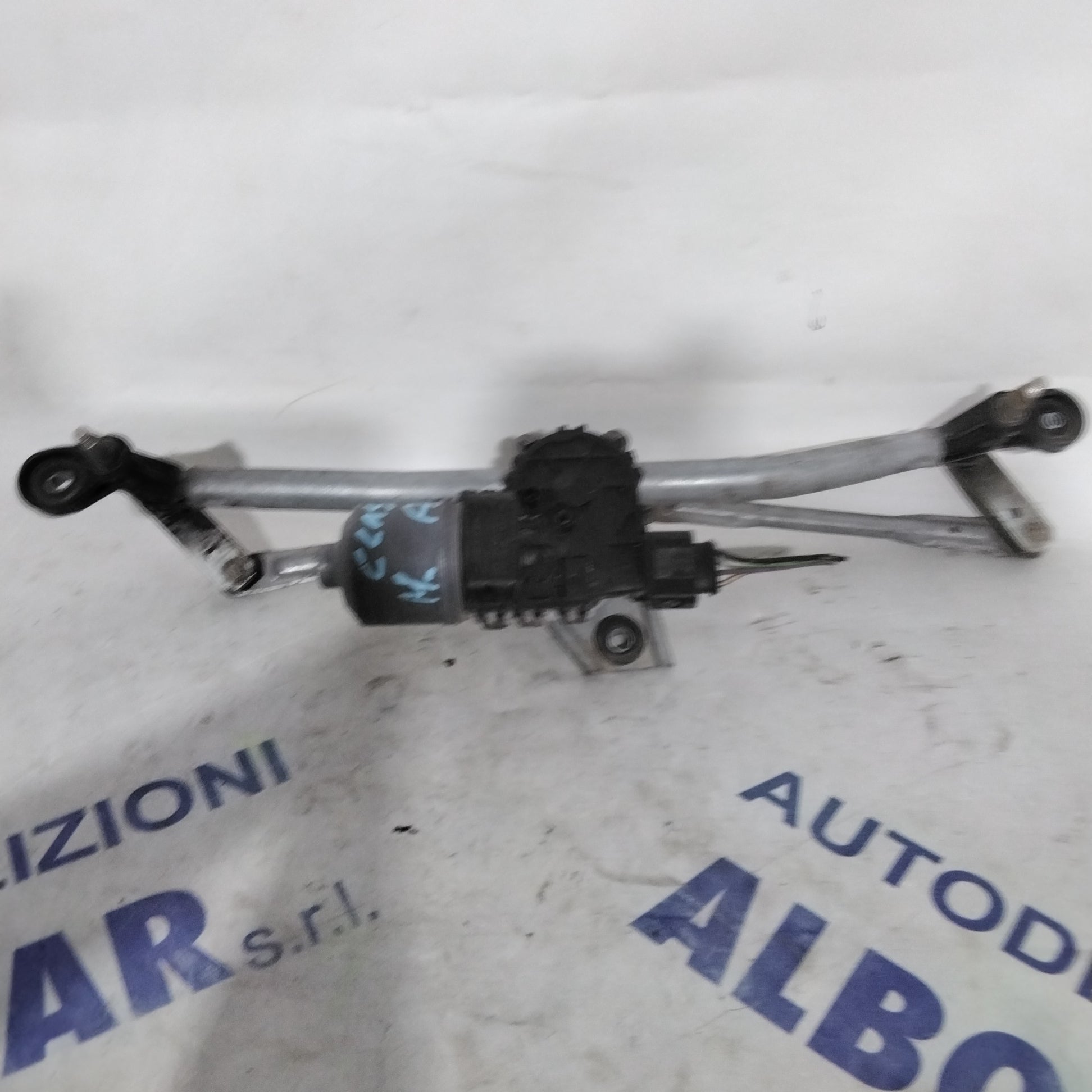 Front Windscreen Wiper Motor Mercedes A-Class Year 2010 Code: 0390241533 (2p)
