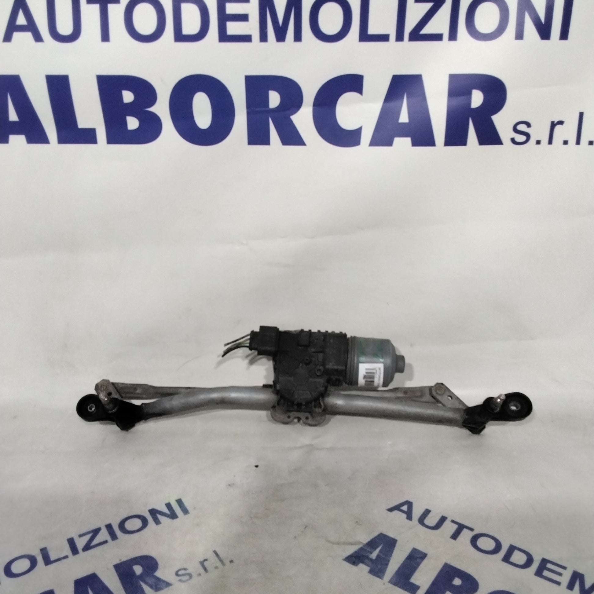 Front Wiper Motor Lancia Y year 2006 code:0390241533(2p)