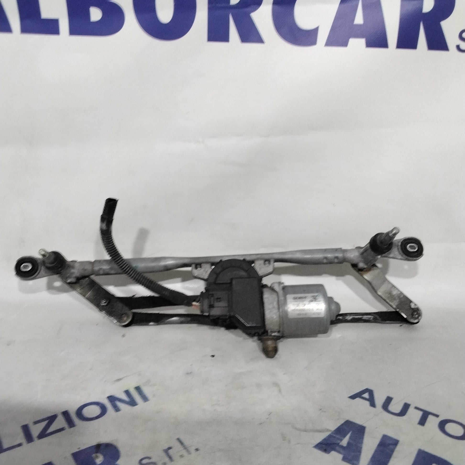 Motor Limpiaparabrisas Delantero Fiat Panda año 2014 código:MS15920092609656(2P)