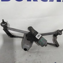 Carica l&#39;immagine nel visualizzatore di Gallery, Motorino Tergicristallo Anteriore peugeot 206 anno 2009 codice:3397020578(2p)
