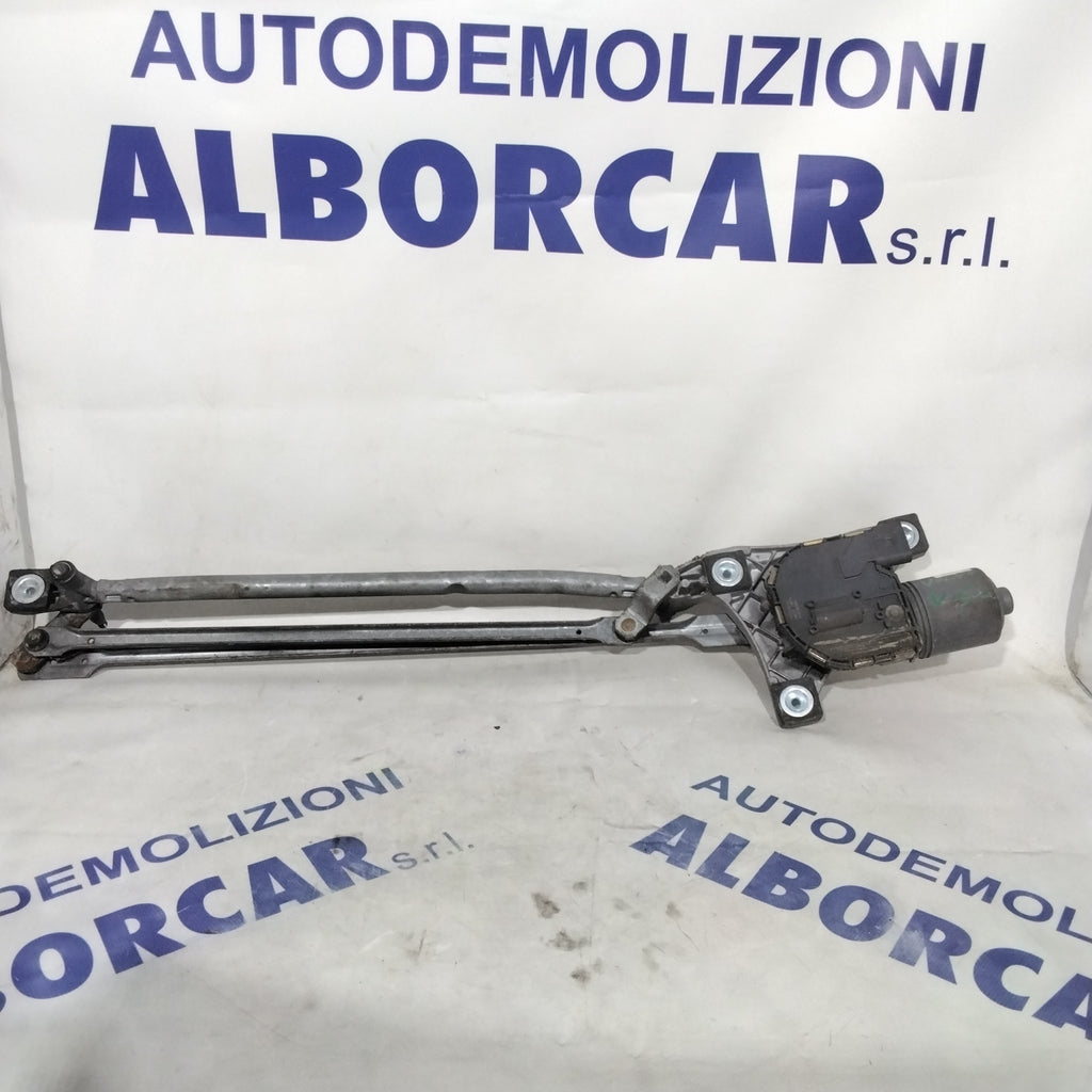 Front Wiper Motor Volvo V50 Year 2006 Part Number: 1137328216(2p)