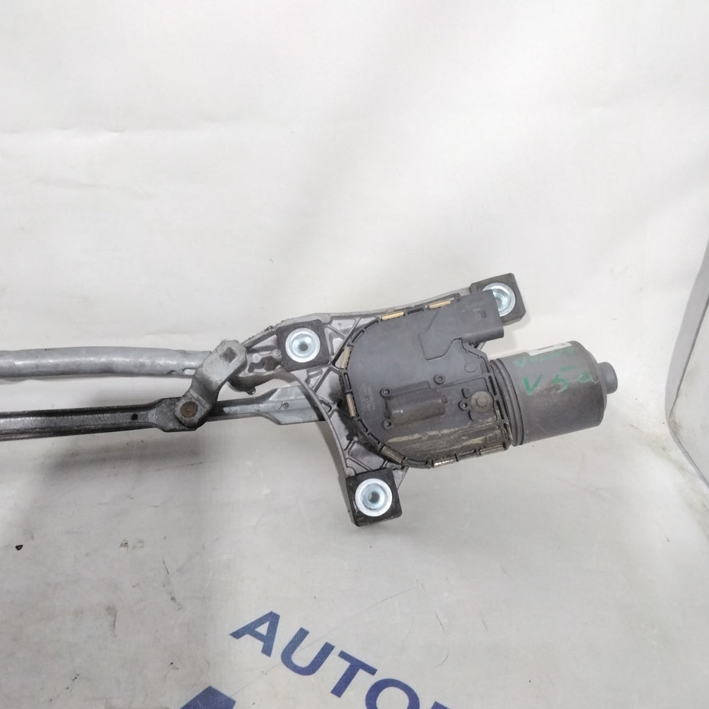 Front Wiper Motor Volvo V50 Year 2006 Part Number: 1137328216(2p)