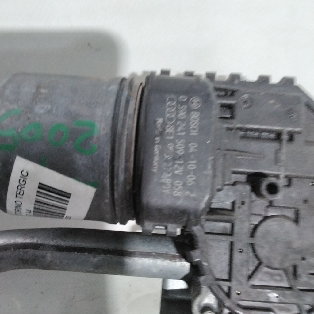 Motorino  Tergicristallo Anteriore audi A4 anno 2005 codice:0390241509(2p)
