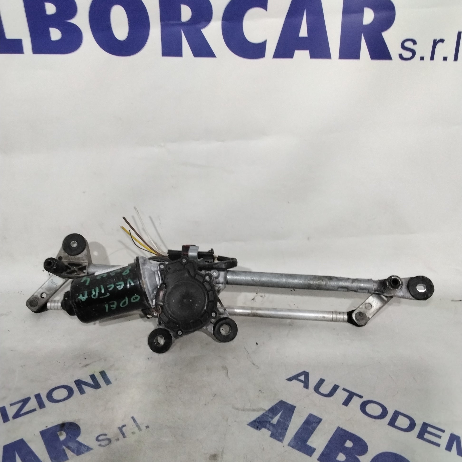 Front Wiper Motor Opel Vectra year 2004 part number: 09185806(2p)