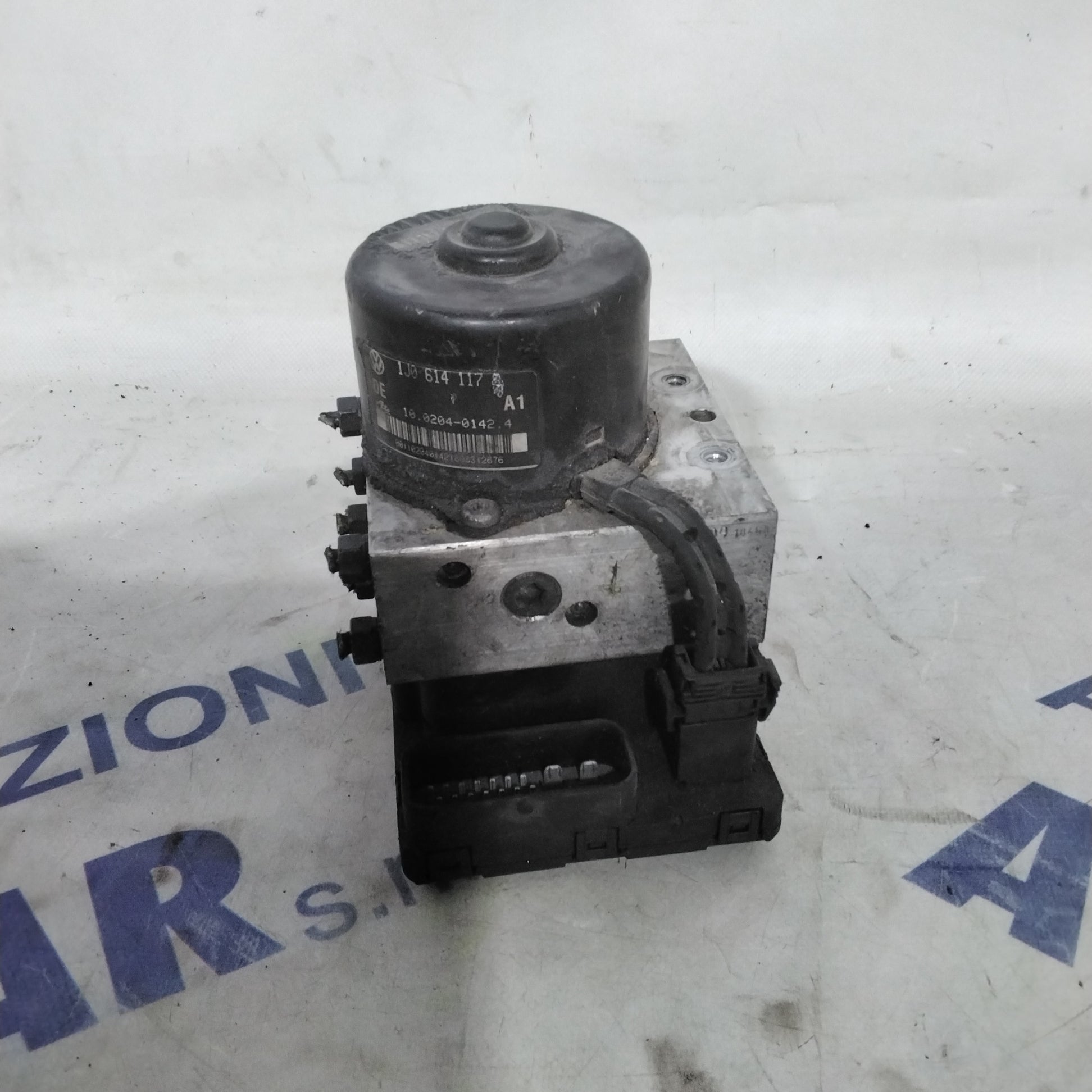 Pompa Centralina ABS volkswagen golf 4 1,9 tdi anno 2002 codice 1J0907379G