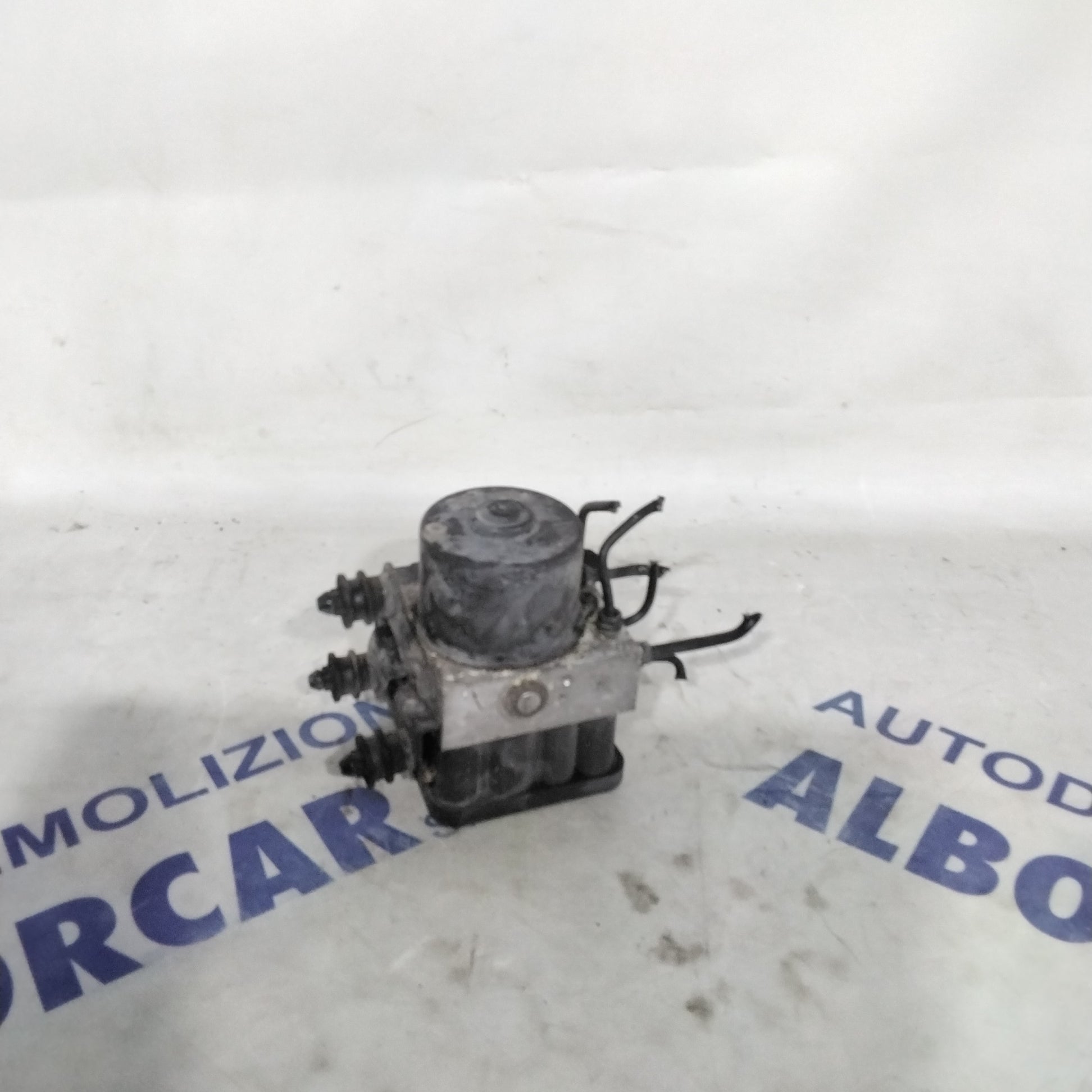 ABS Pump Control Unit Volkswagen Touran / Golf 5 / Audi A3 2.0 TDI Year 2006 Code: 10020601064 (sf A3 p6)