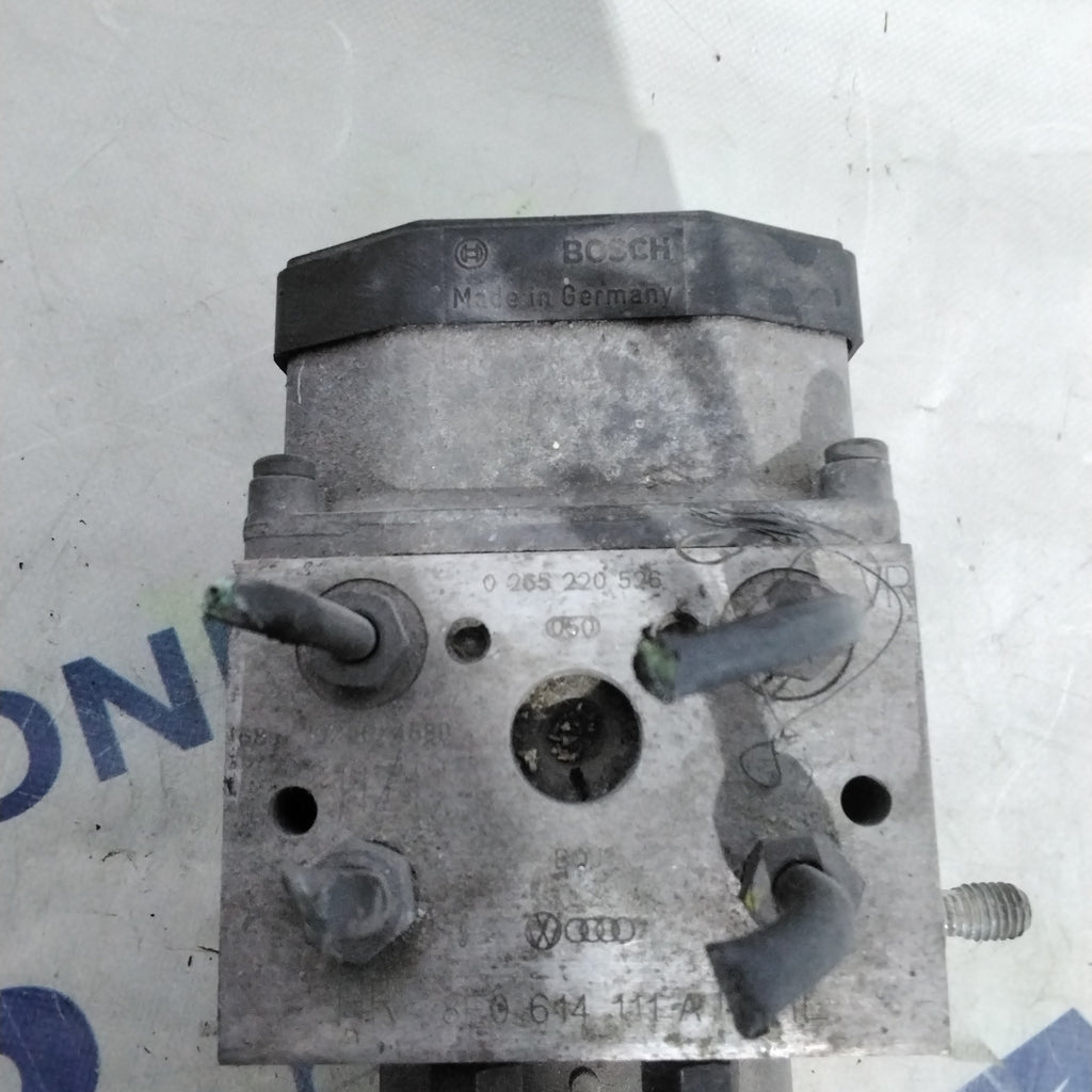 ABS Pump Control Unit Audi A6 2.5 TDI year 2004 code: 0265220526(sfA3p5)