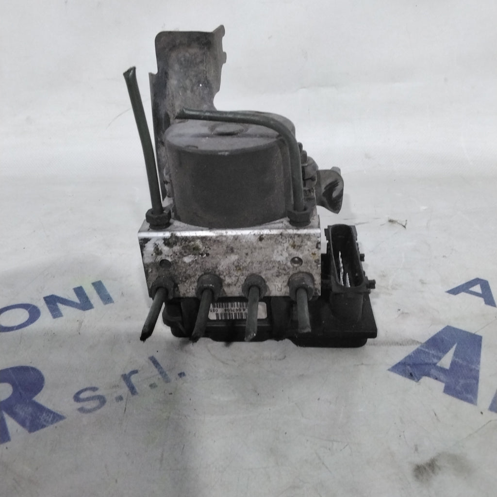 ABS Pump Control Unit Nissan Micra 1.2 petrol year 2006 code: 0265231341(sfA3p5)