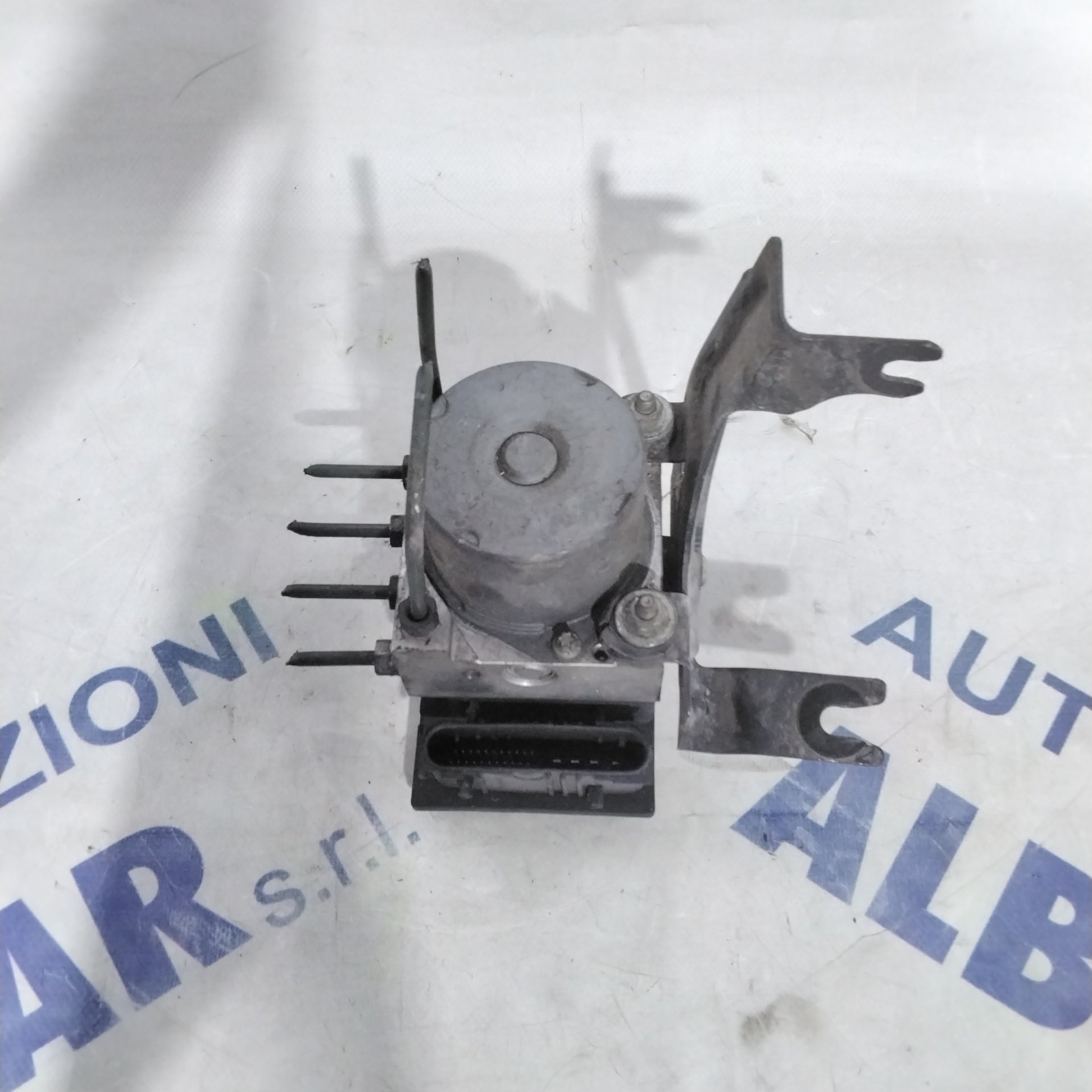 ABS Pump Control Unit Nissan Micra 1.2 petrol year 2006 code: 0265231341(sfA3p5)
