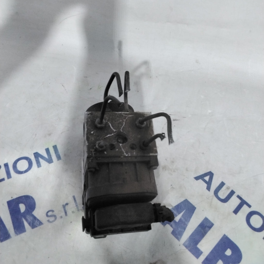 ABS Pump Control Unit Volvo V40 2.0 diesel year 2003 code:30857585(sfA3p4)